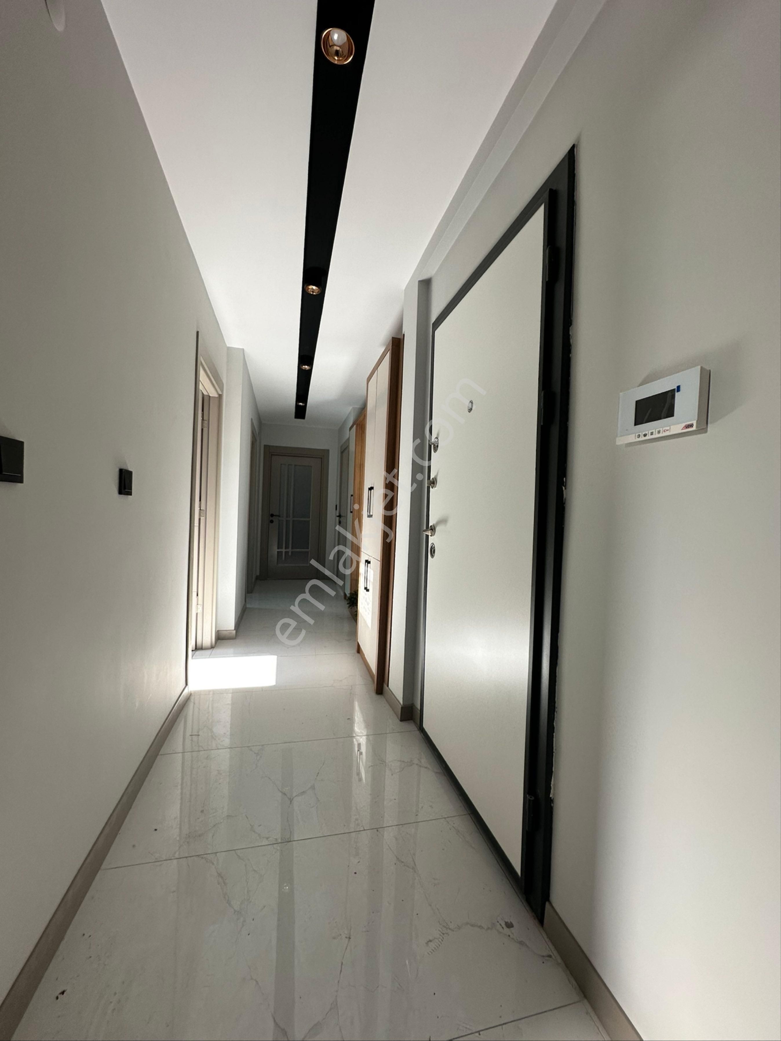 Etiler’de Sıfır Binada Katta Ayrı Mutfaklı Geniş Lüks 2+1 Daire - Görsel 7