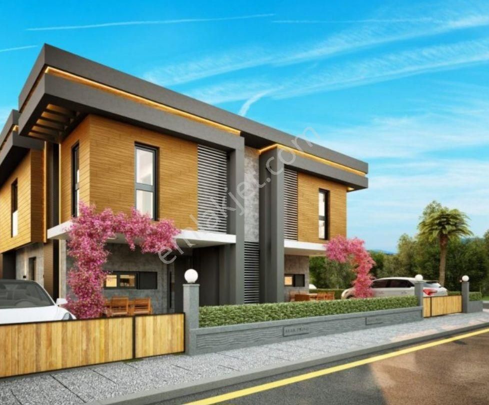 Kuşadası Satılık 3+1 Villa - Görsel 3