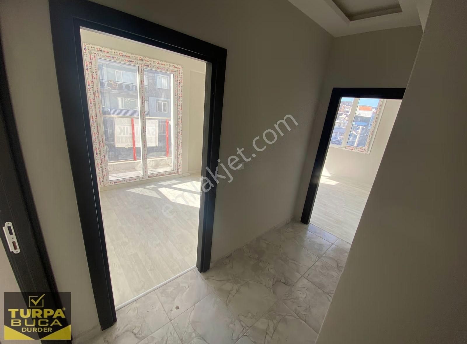 Yeşilbağlar'da Caddeüstü Sıfır 3+1 Site İçi Daireler(2daire Var) - Görsel 3