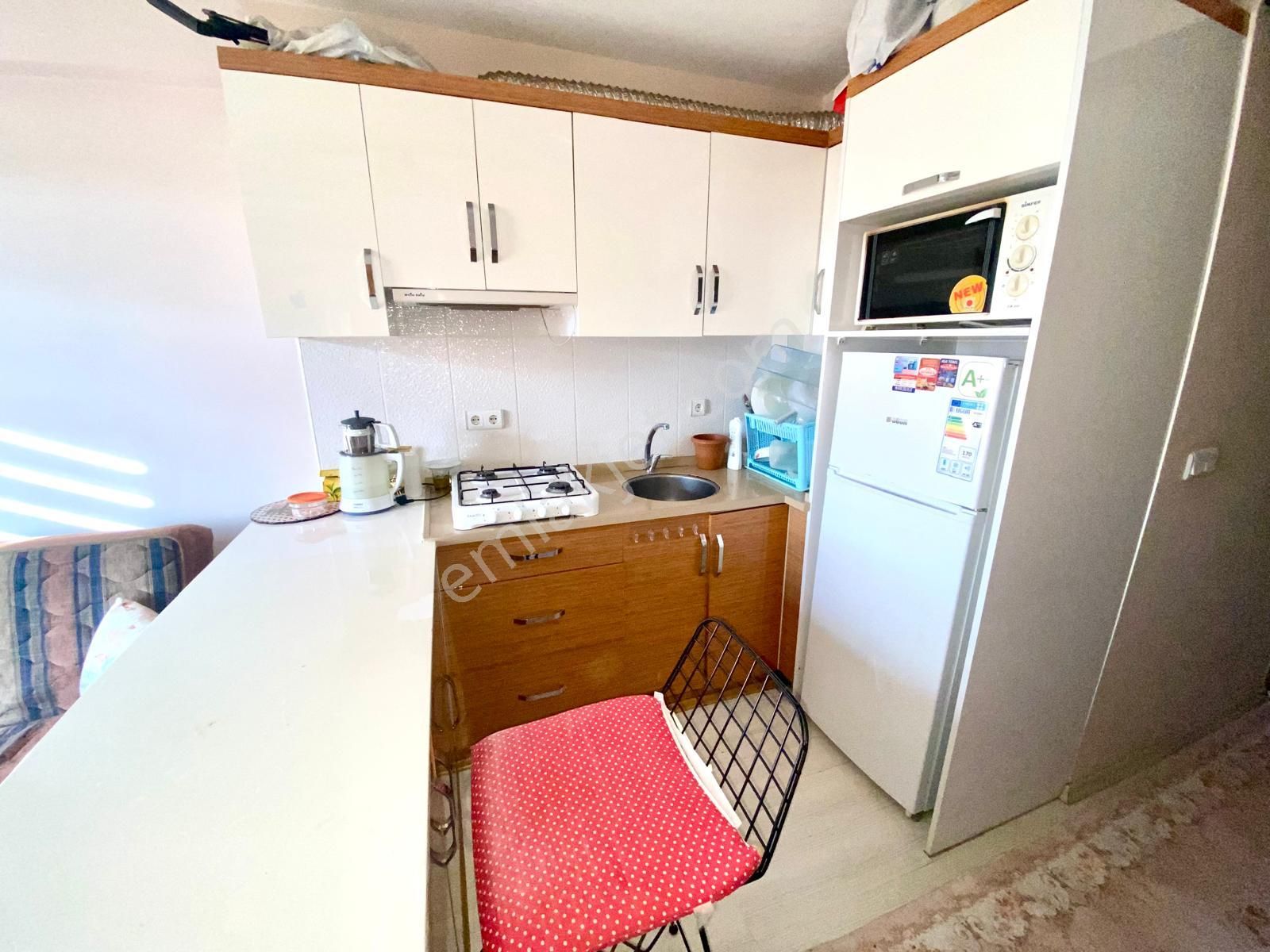 Arga'dan Buca Adatepe'de 1+1 Eşyalı Kiralık Daire - Görsel 3