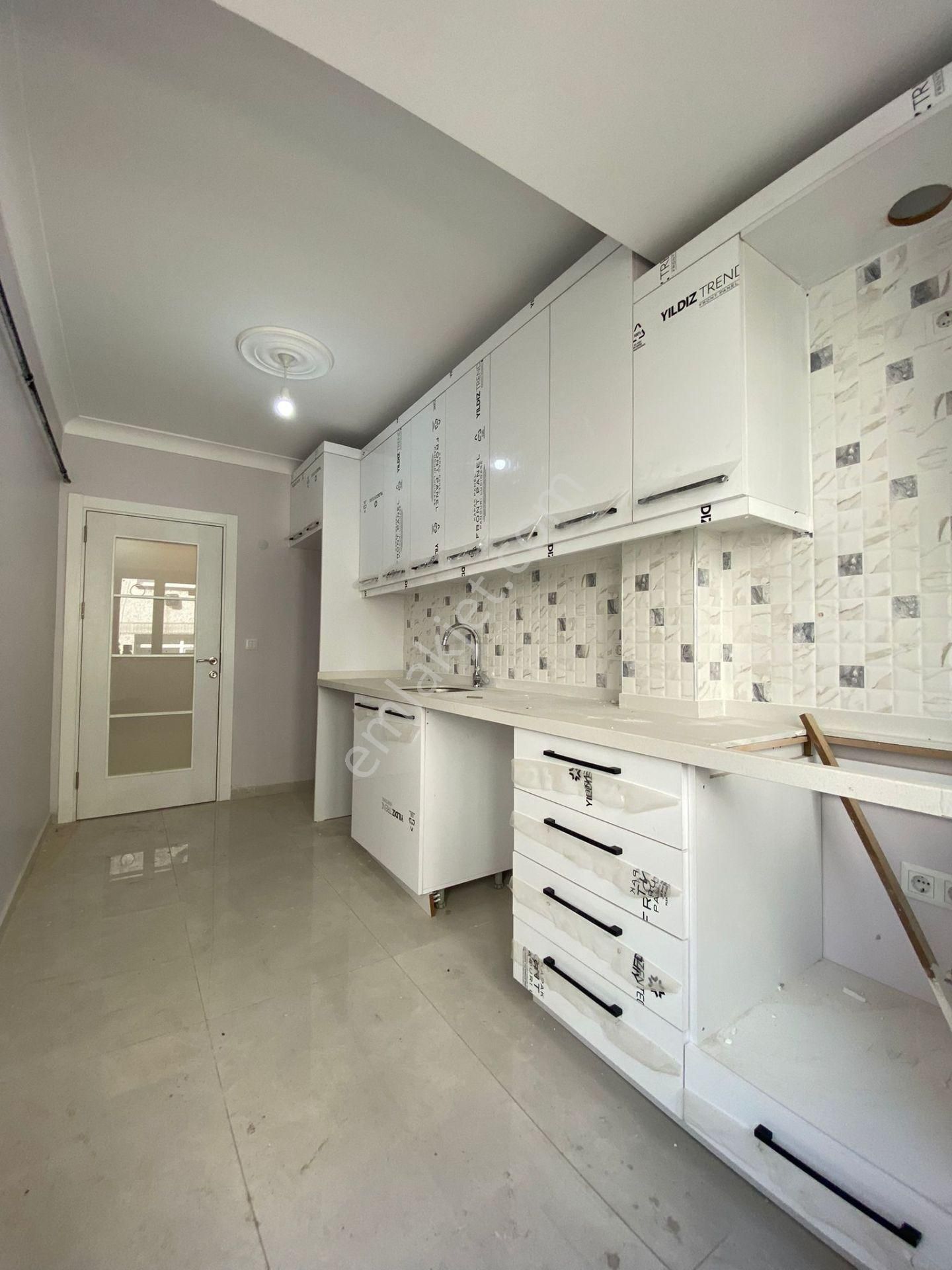 Davutpaşa Mah 3+1 Kredili 3.kat 120m2 Sıfır Lüx Daire Kod 2470 - Görsel 11