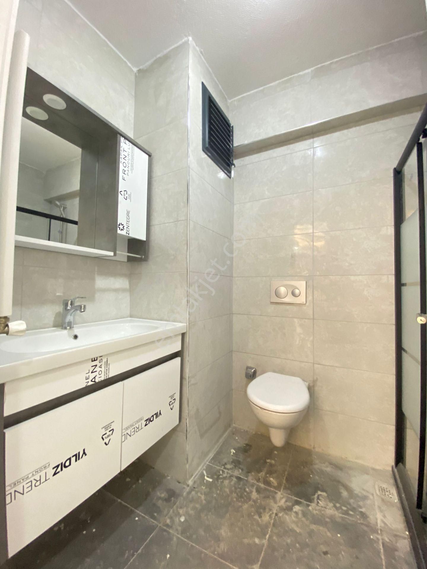 Davutpaşa Mah 3+1 Kredili 3.kat 120m2 Sıfır Lüx Daire Kod 2470 - Görsel 12