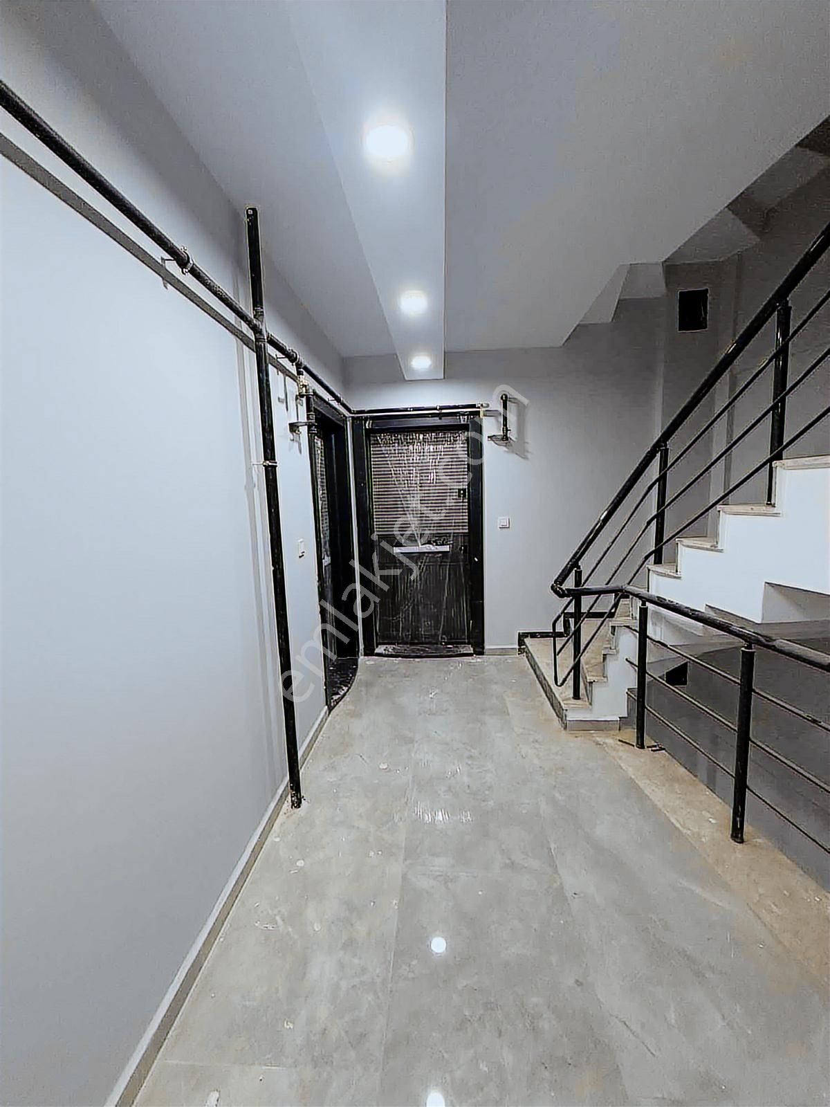 Arakat, Sıfır Ve Full Eşyalı! Bölgenin En Mantıklı 1+1 Yatırımı - Görsel 13