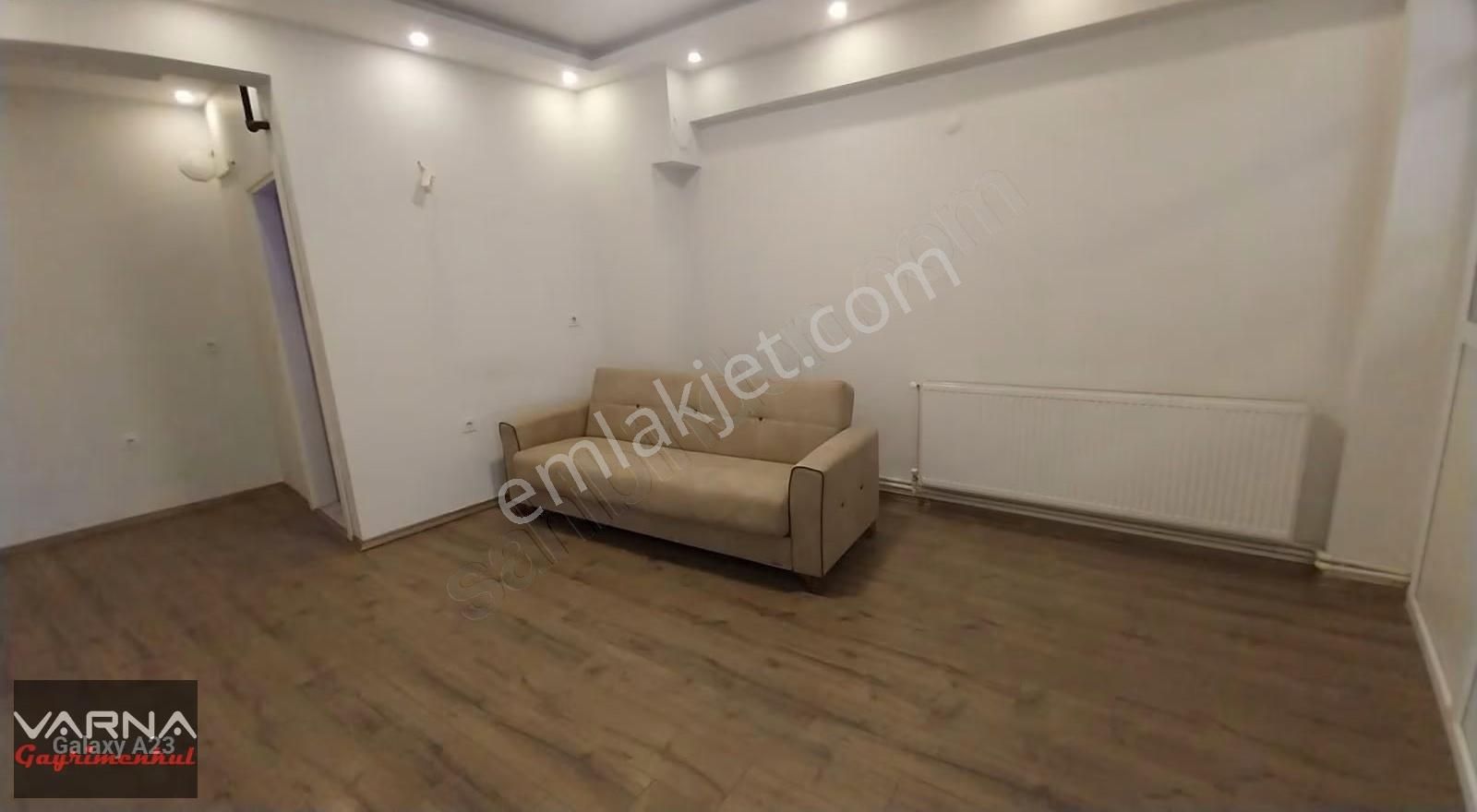 Menderes Merkez 1+1 Ofis 60 M2 Doğalgazlı Asansörlü - Görsel 9