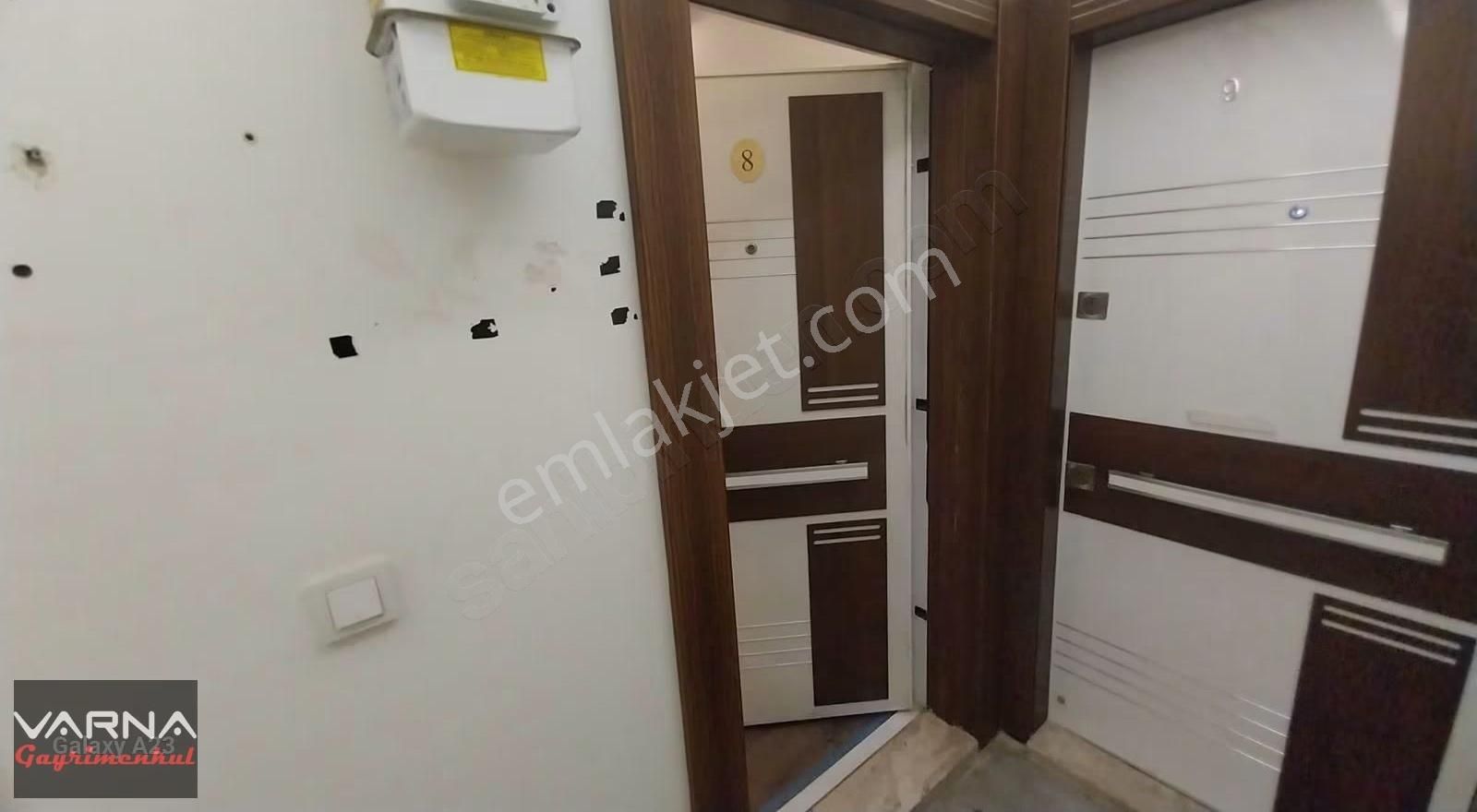 Menderes Merkez 1+1 Ofis 60 M2 Doğalgazlı Asansörlü - Görsel 20