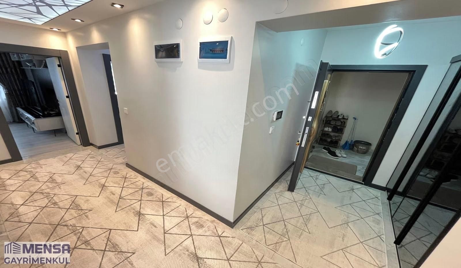 Karakaya Mahallesi Ful Yapılı Fırsat Ara Kat Daire - Görsel 3