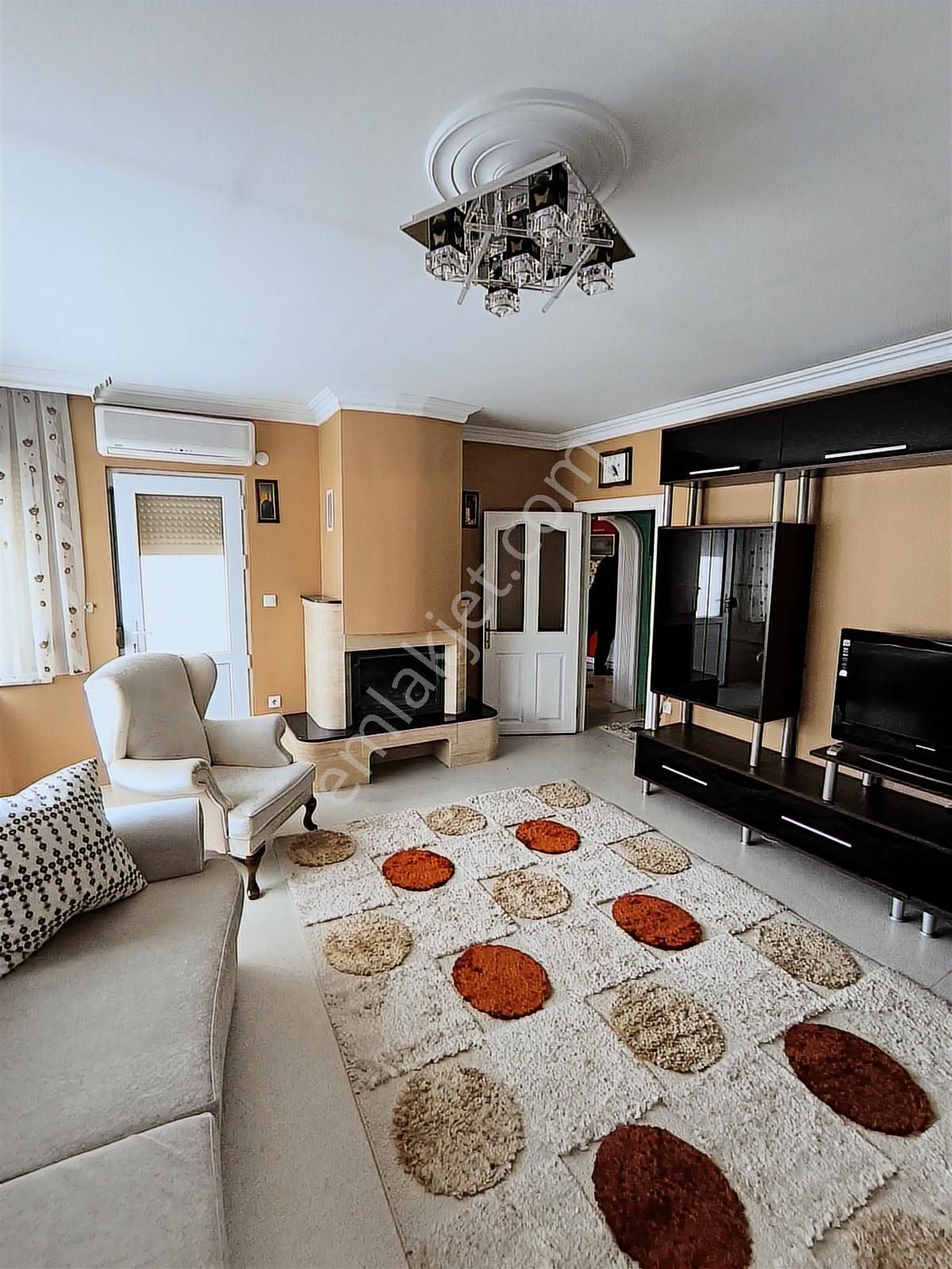 Kariyer'den Hamidiye Mah 3 Kat Yalıtımlı 3+1 Ful Eşyalı Kiralık - Görsel 13