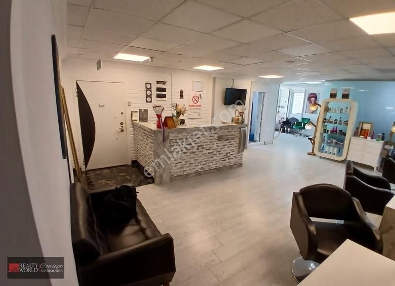 Konyaaltı Liman Mahallesinde Kiralık Ofis - Görsel 2
