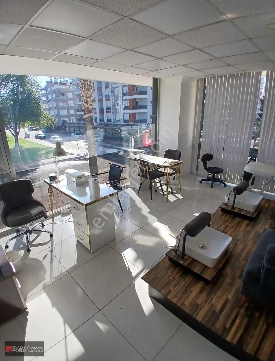 Konyaaltı Liman Mahallesinde Kiralık Ofis - Görsel 5