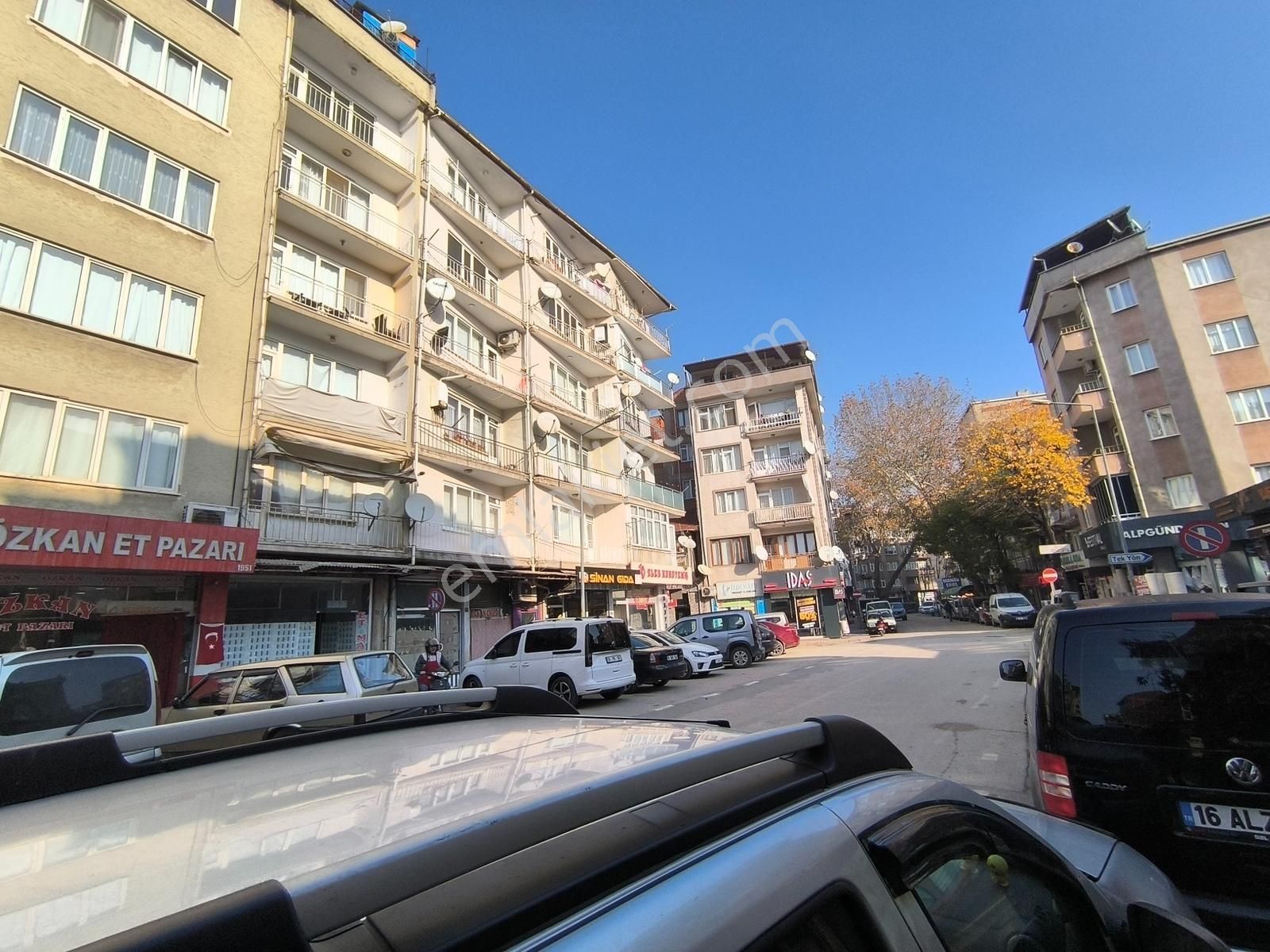 Kariyer'den İnegöl Merkez'de 2+1 Arakat 80 M² Satılık Daire - Görsel 16