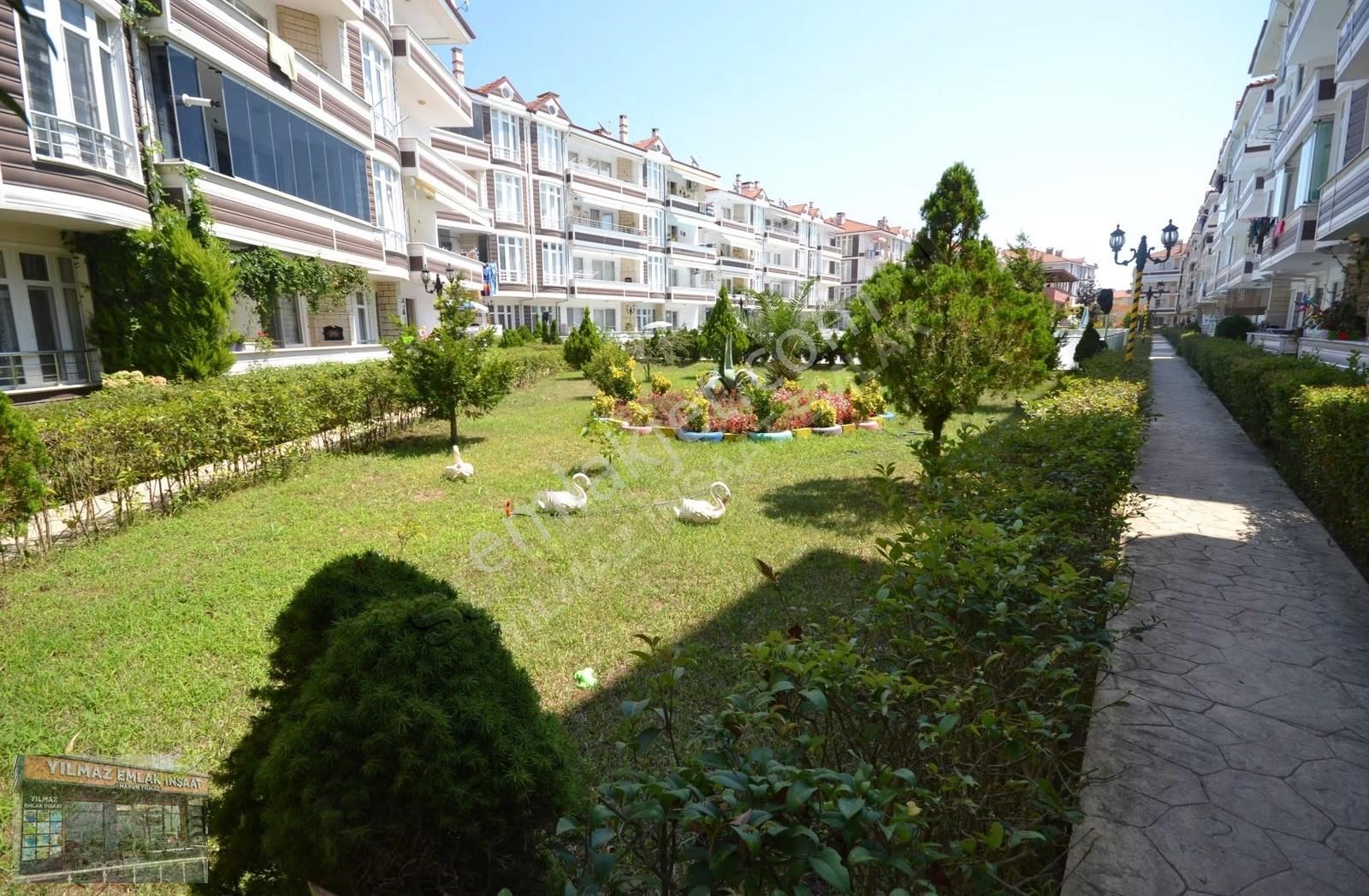 Karasuda Aqua Parklı Sitede! Eşyalı 1+1 Sahile Yakın Yatırımlık - Görsel 4