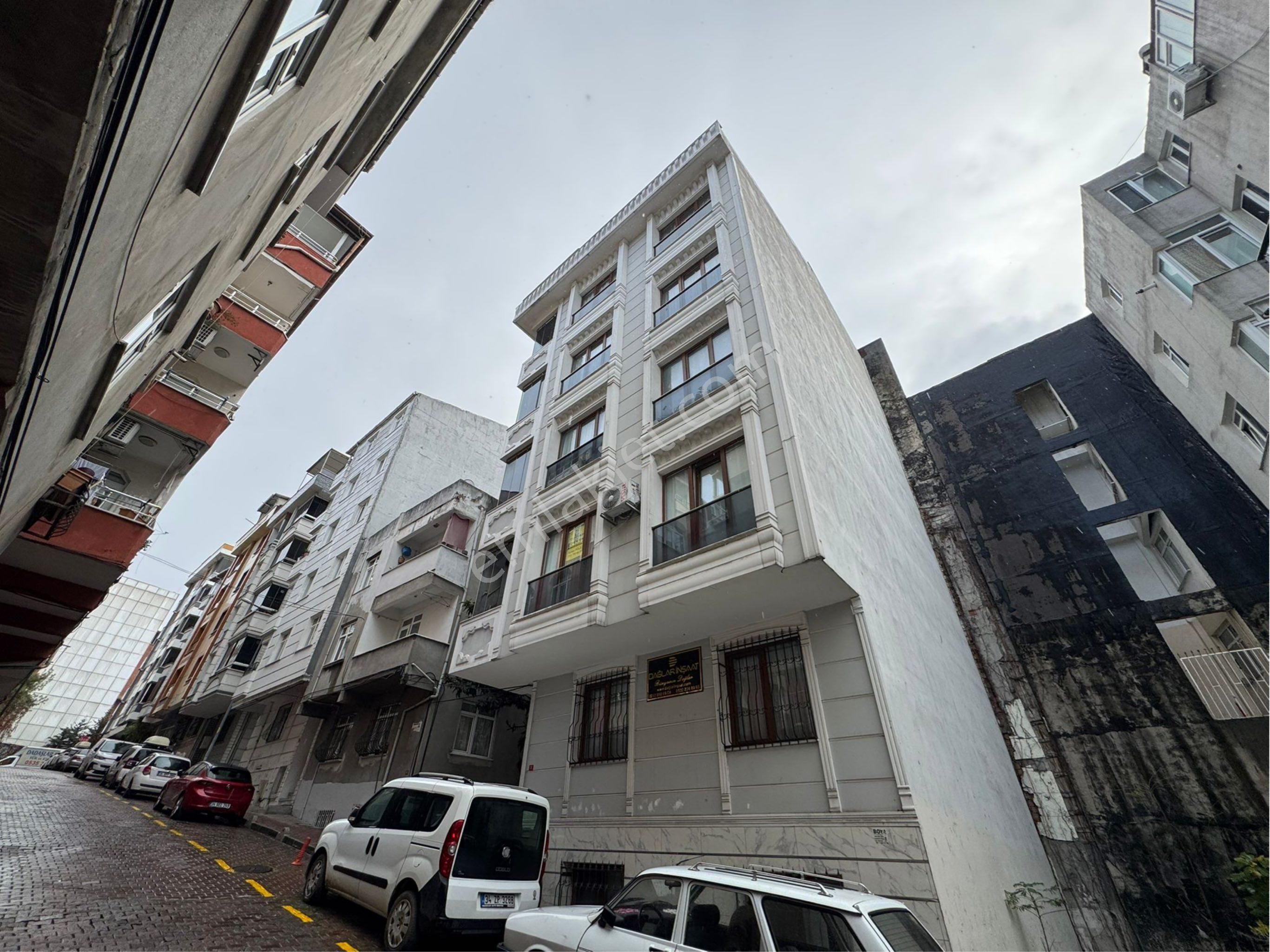 Bahçelievler Hürriyet Mahallesinde 3+1 Satılık Daire - Görsel 15