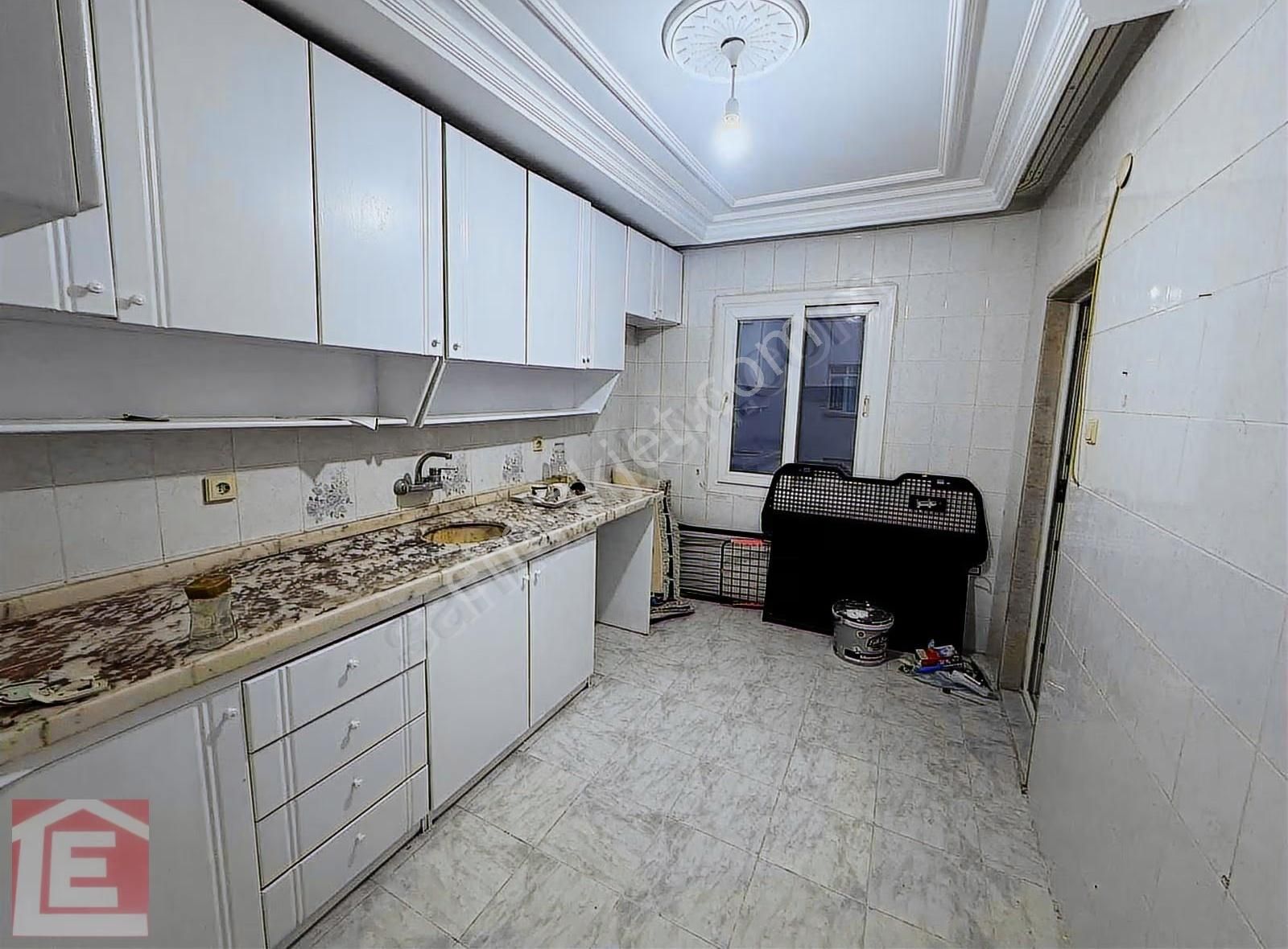 Lider'den Metro Civarı Turgut Özal Yakını Çok Geniş Az Katlı - Görsel 7