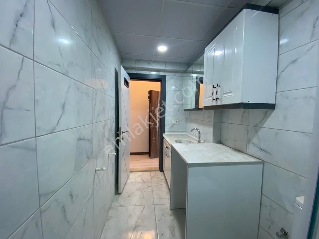 Buca Göksu Mah Kiracısız Projeli 3+1 Sıfır Bahçeli Ayrı Mutfaklı - Görsel 14