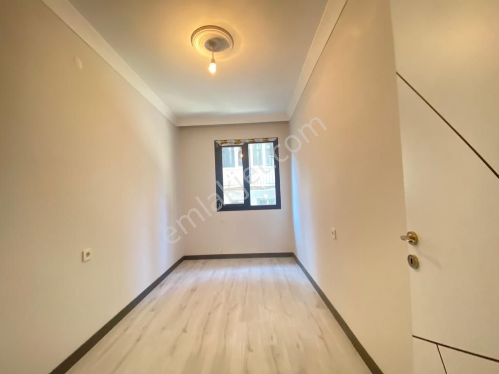 Buca Göksu Mah Kiracısız Projeli 3+1 Sıfır Bahçeli Ayrı Mutfaklı - Görsel 7