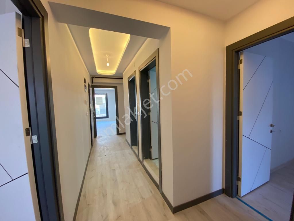 Buca Göksu Mah Kiracısız Projeli 3+1 Sıfır Bahçeli Ayrı Mutfaklı - Görsel 18