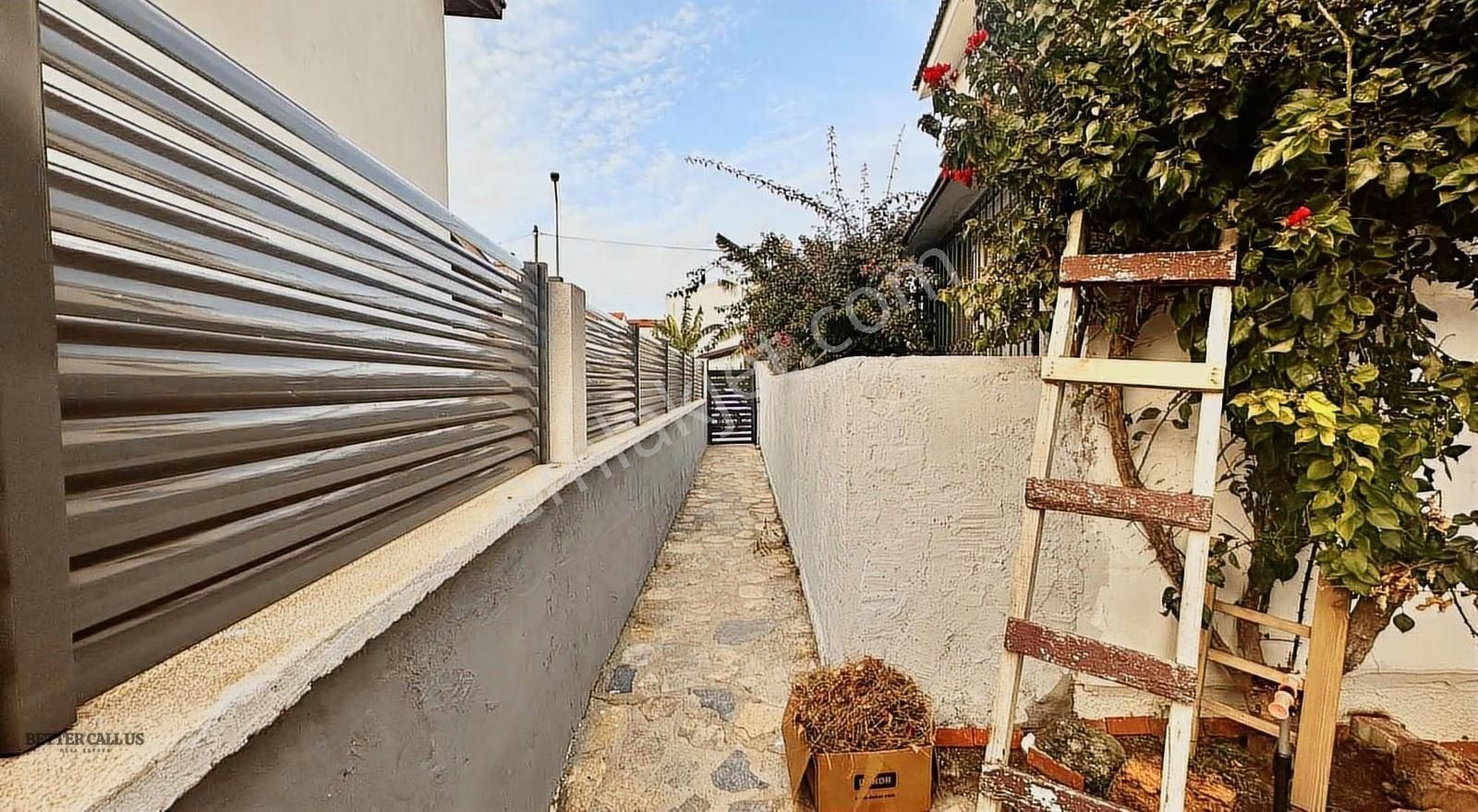 Better Call Us'dan Ilıca'da 3+1 Satılık Villa - Görsel 24