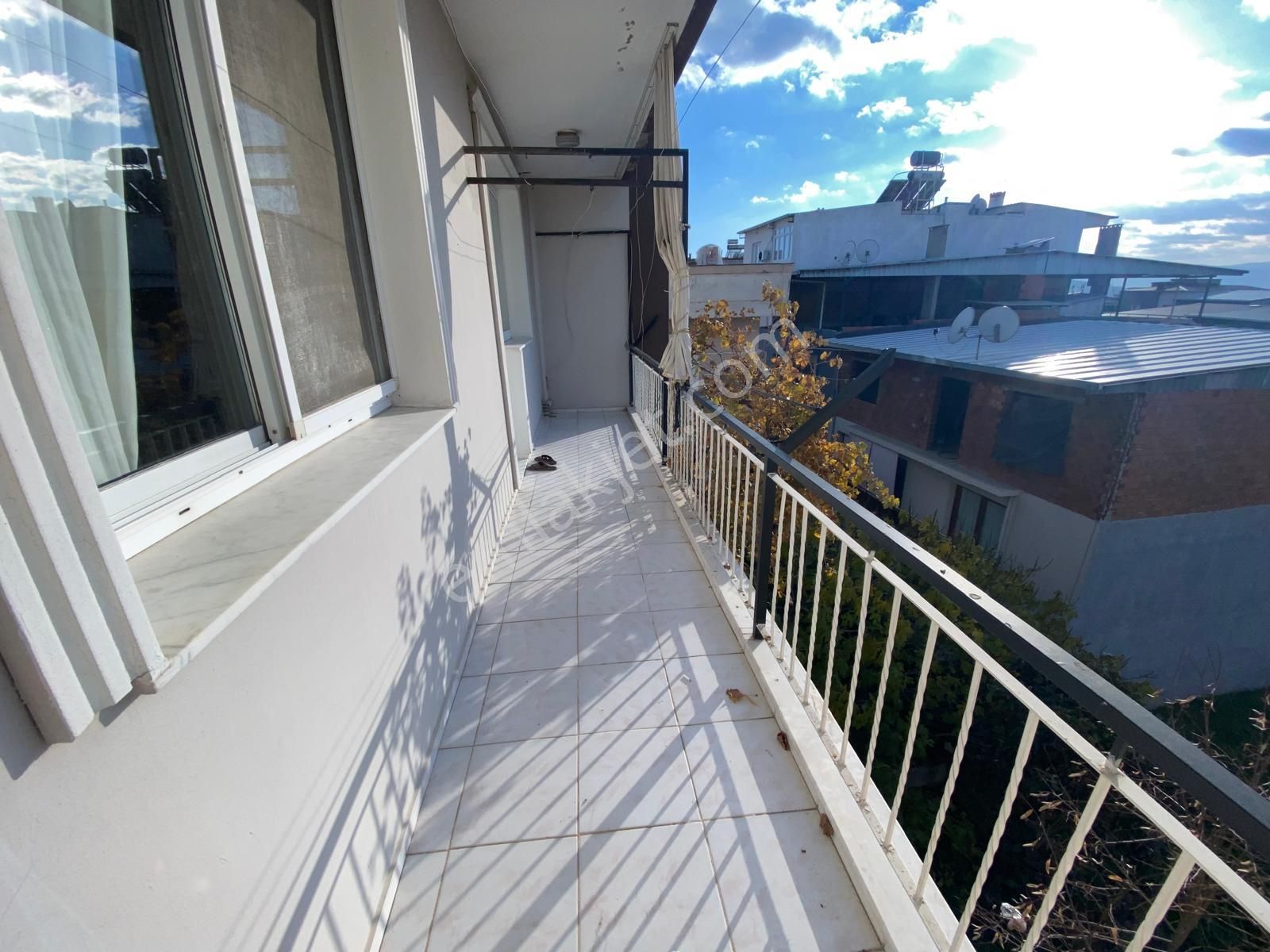 Arga'dan Buca Adatepe Mahallesin'de 3+1 Kiralık Daire - Görsel 11