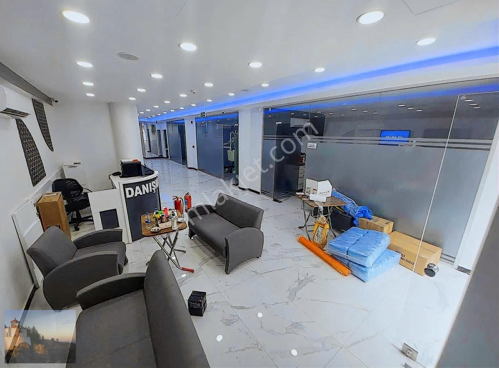 Satılık 50 Yıl Mah B Caddesi Üzerinde Bulunan 3 Katlı Kiracılı - Görsel 23