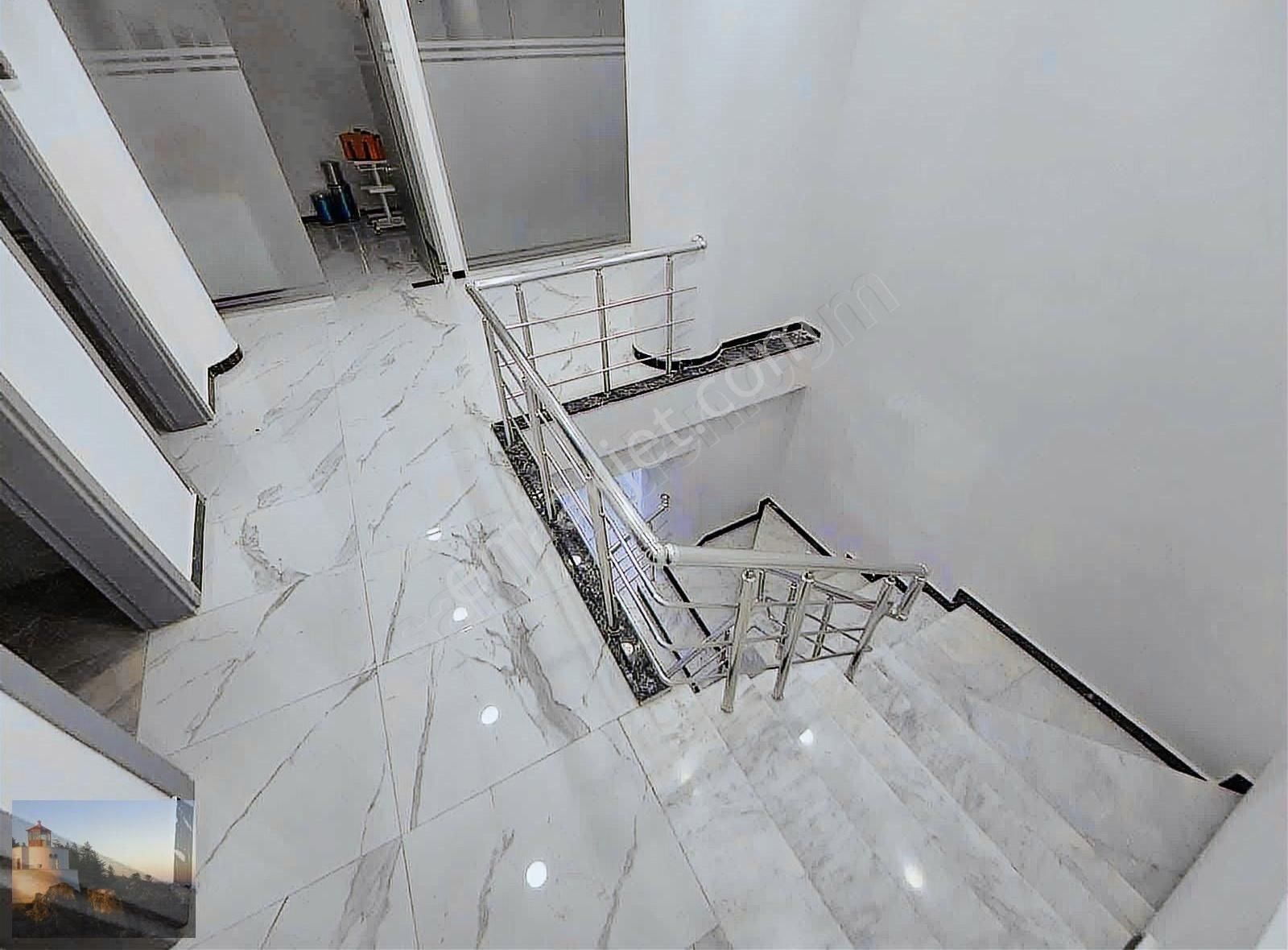 Satılık 50 Yıl Mah B Caddesi Üzerinde Bulunan 3 Katlı Kiracılı - Görsel 28