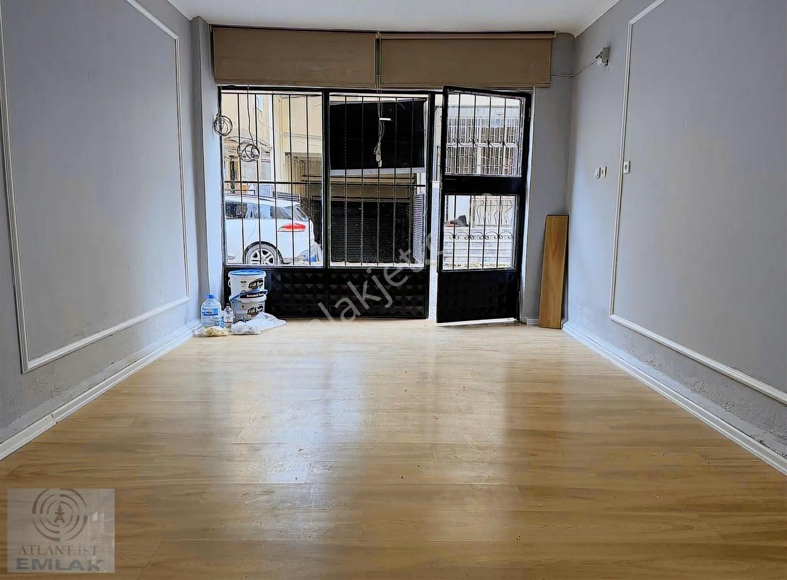 Kayışdağı Dörtyolda 25m2 İçin Yapılı Yazıhane-ofis-dükkan - Görsel 8