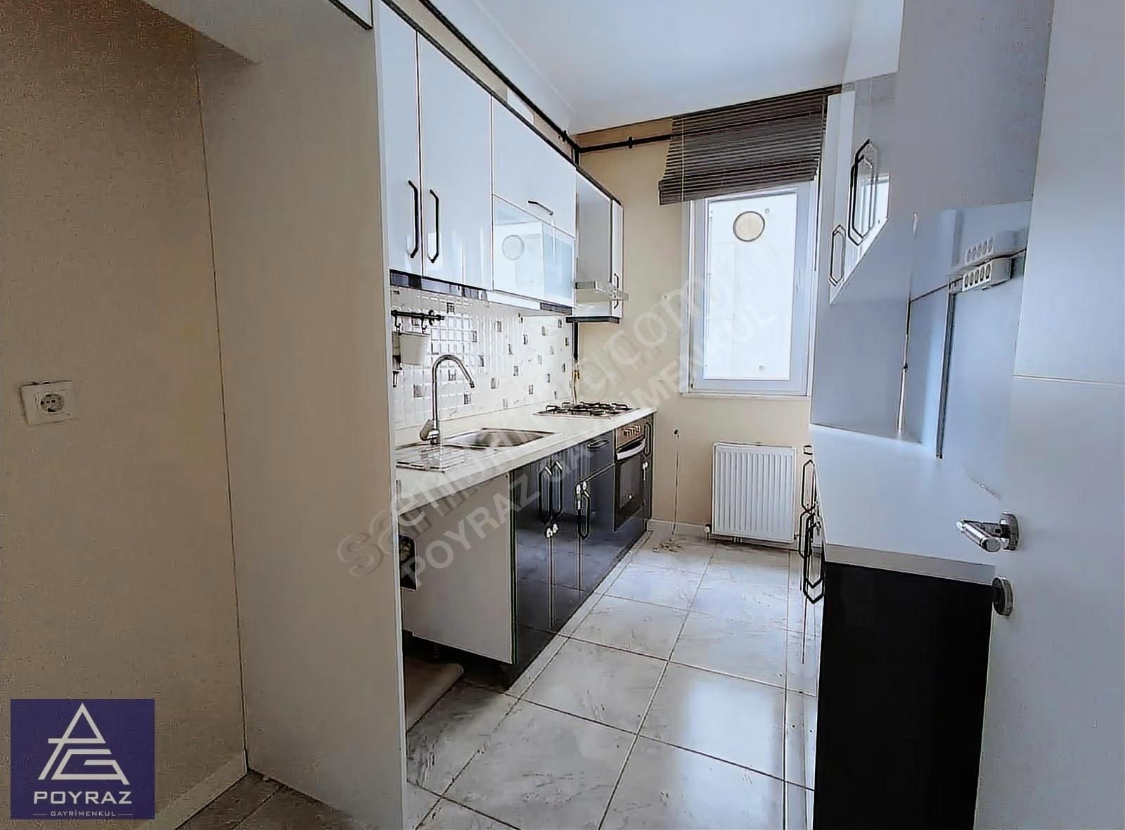 Poyraz'dan Erenköyde 8 Yıllık Binada Balkonlu 2+1 Satılık Daire - Görsel 4