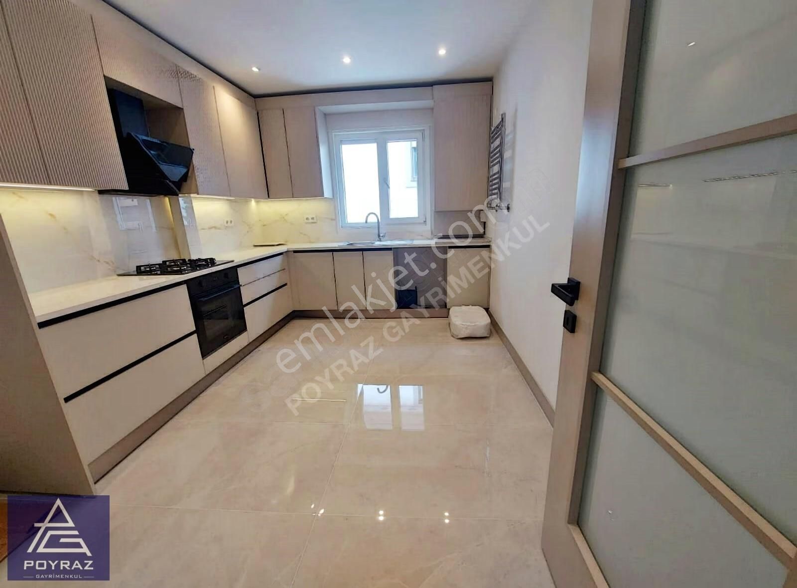 Poyraz'dan Kozyatağında Prestijli Binada Çift Balkonlu 3+1 Daire - Görsel 6