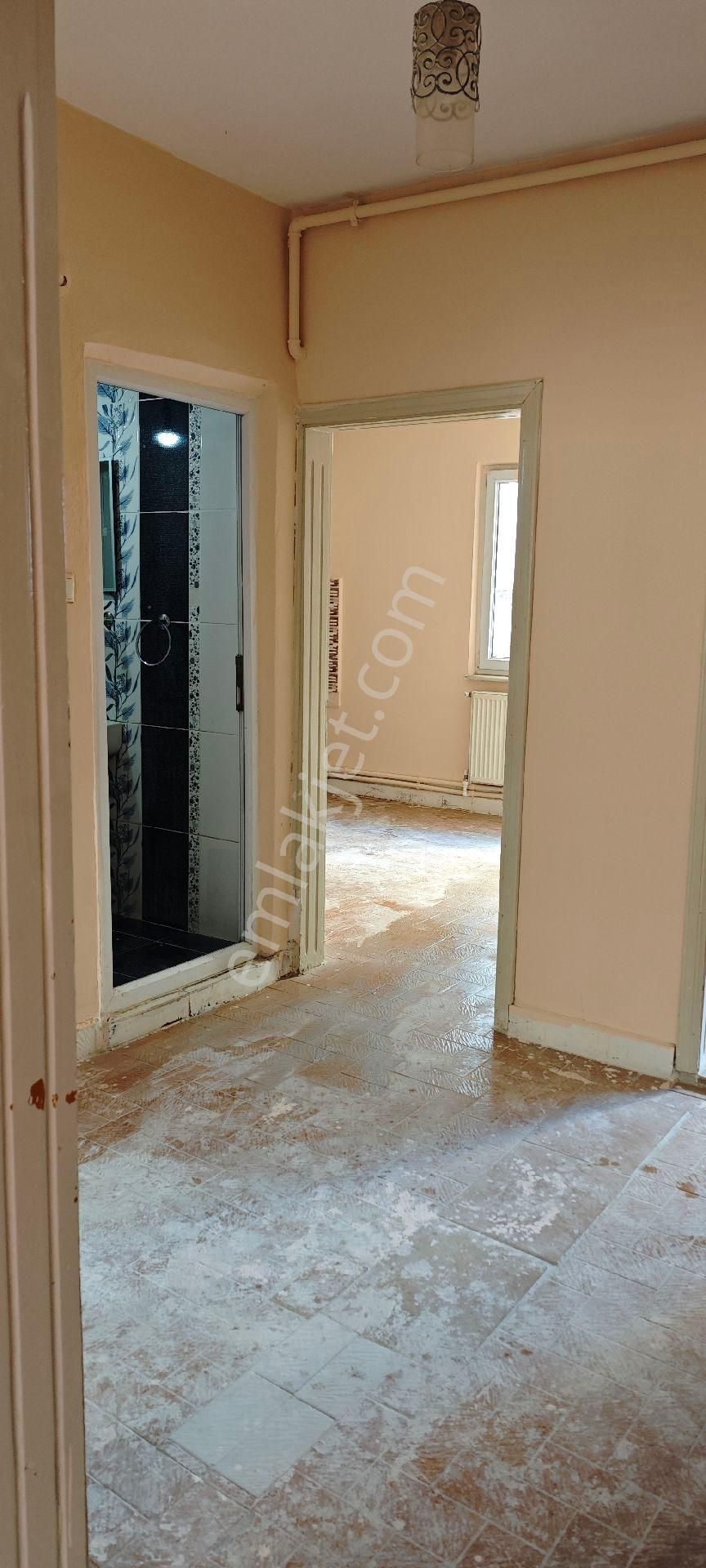 Yatırımlık Fırsat Aile Apartmanı - Görsel 5