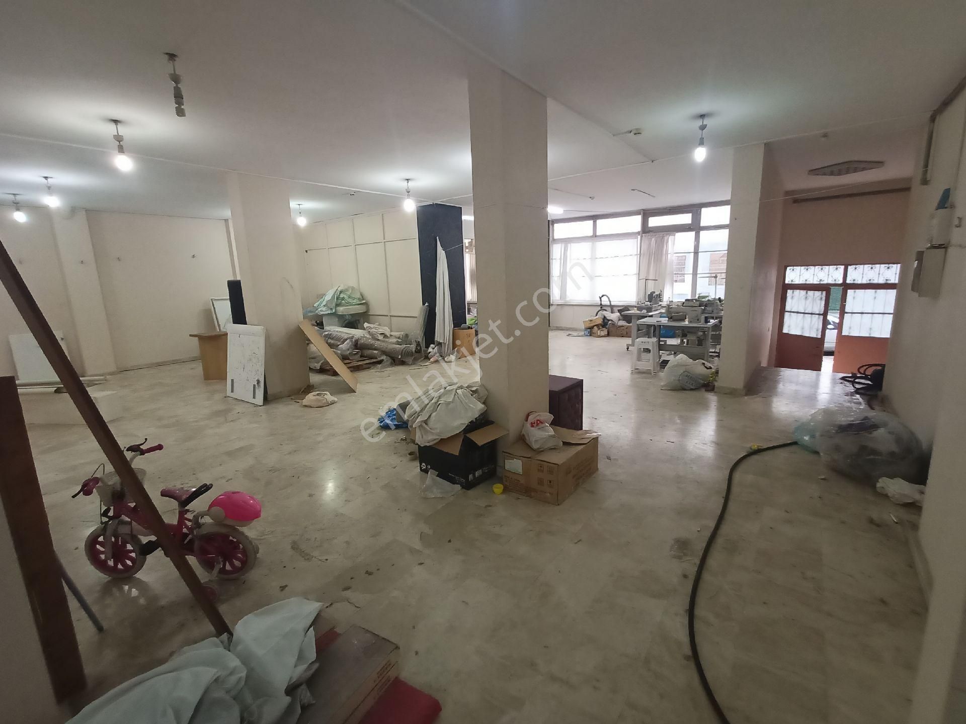 Kaçmaz Emlak Hastahane Ve Metroya Yakın Satılık Dükkan Mağaza - Görsel 18