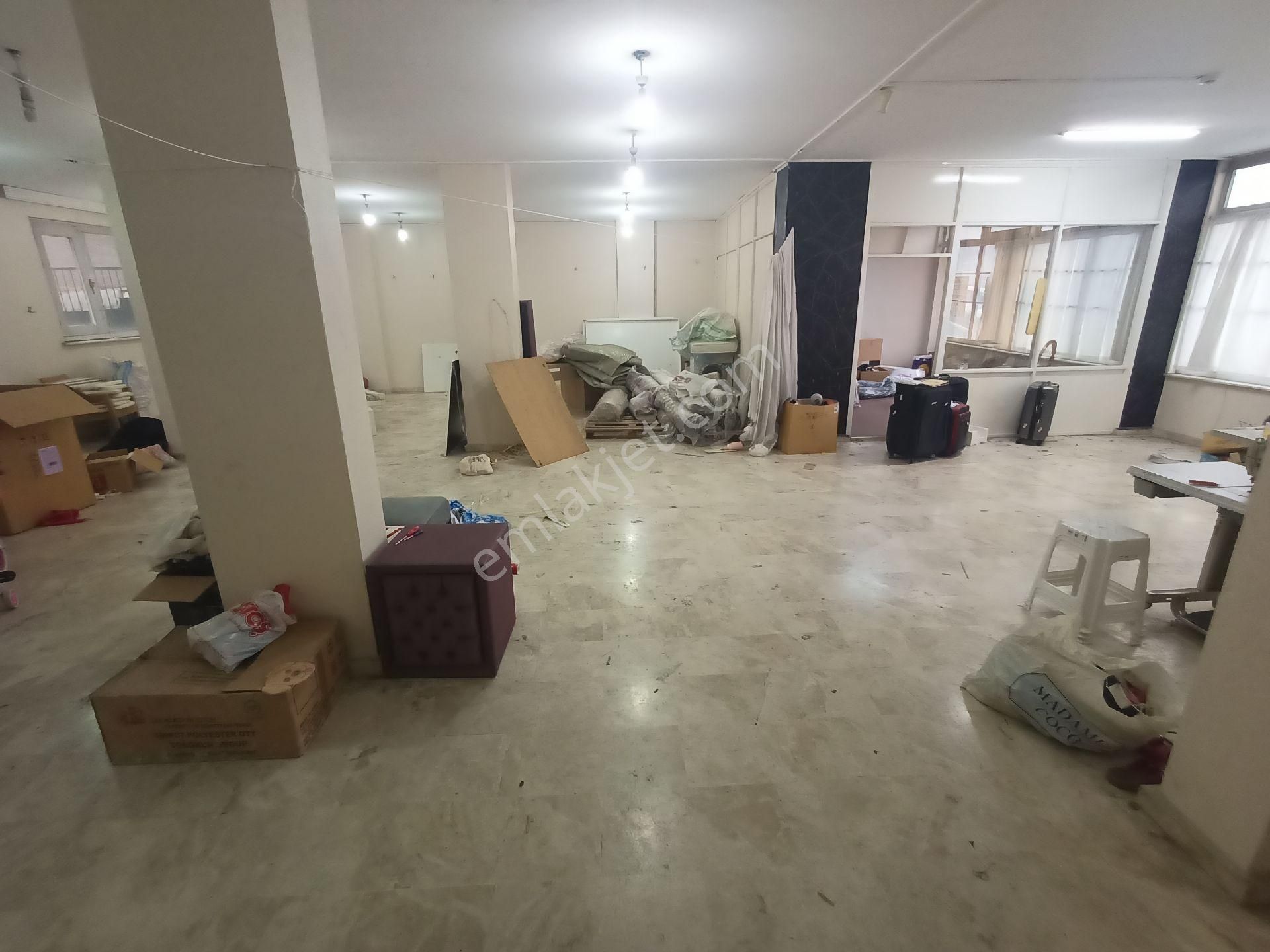 Kaçmaz Emlak Hastahane Ve Metroya Yakın Satılık Dükkan Mağaza - Görsel 15