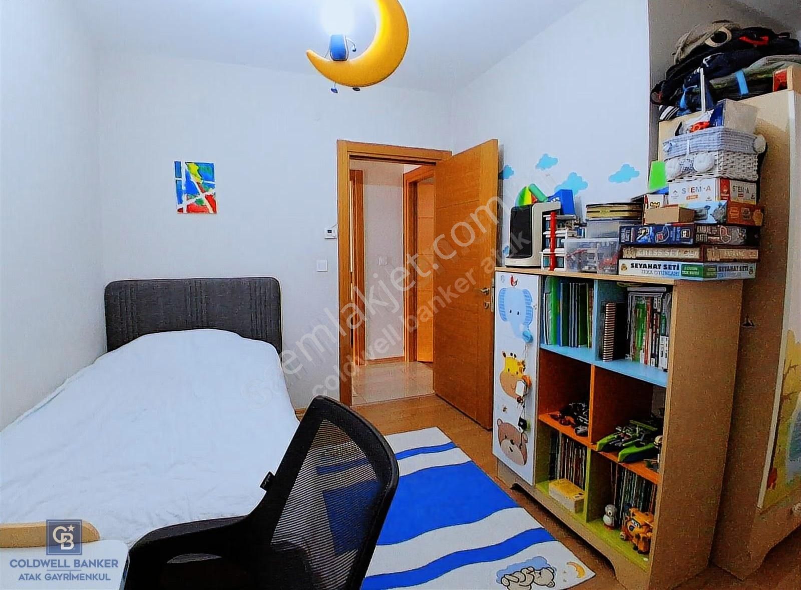 Bornova Ergene Mah.de 3+1 Önü Açık Satılık Arakat Ev - Görsel 18