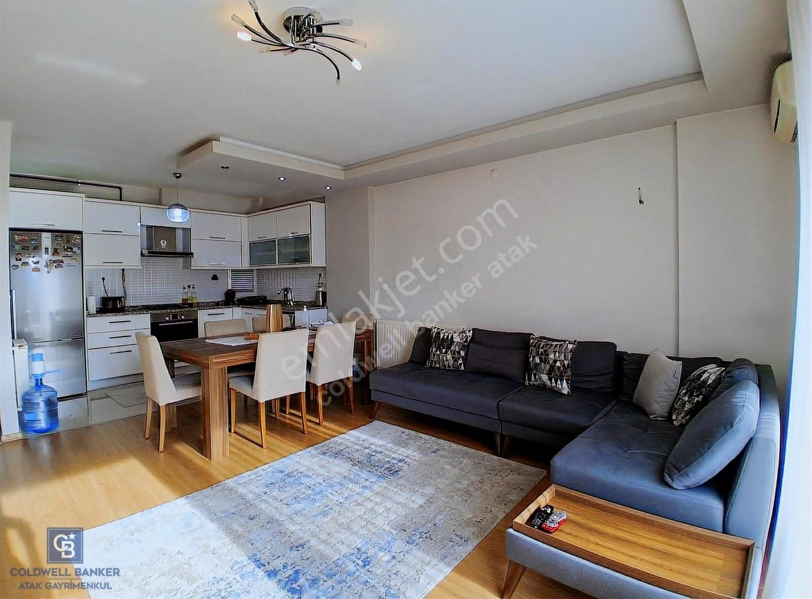 Bornova Ergene Mah.de 3+1 Önü Açık Satılık Arakat Ev