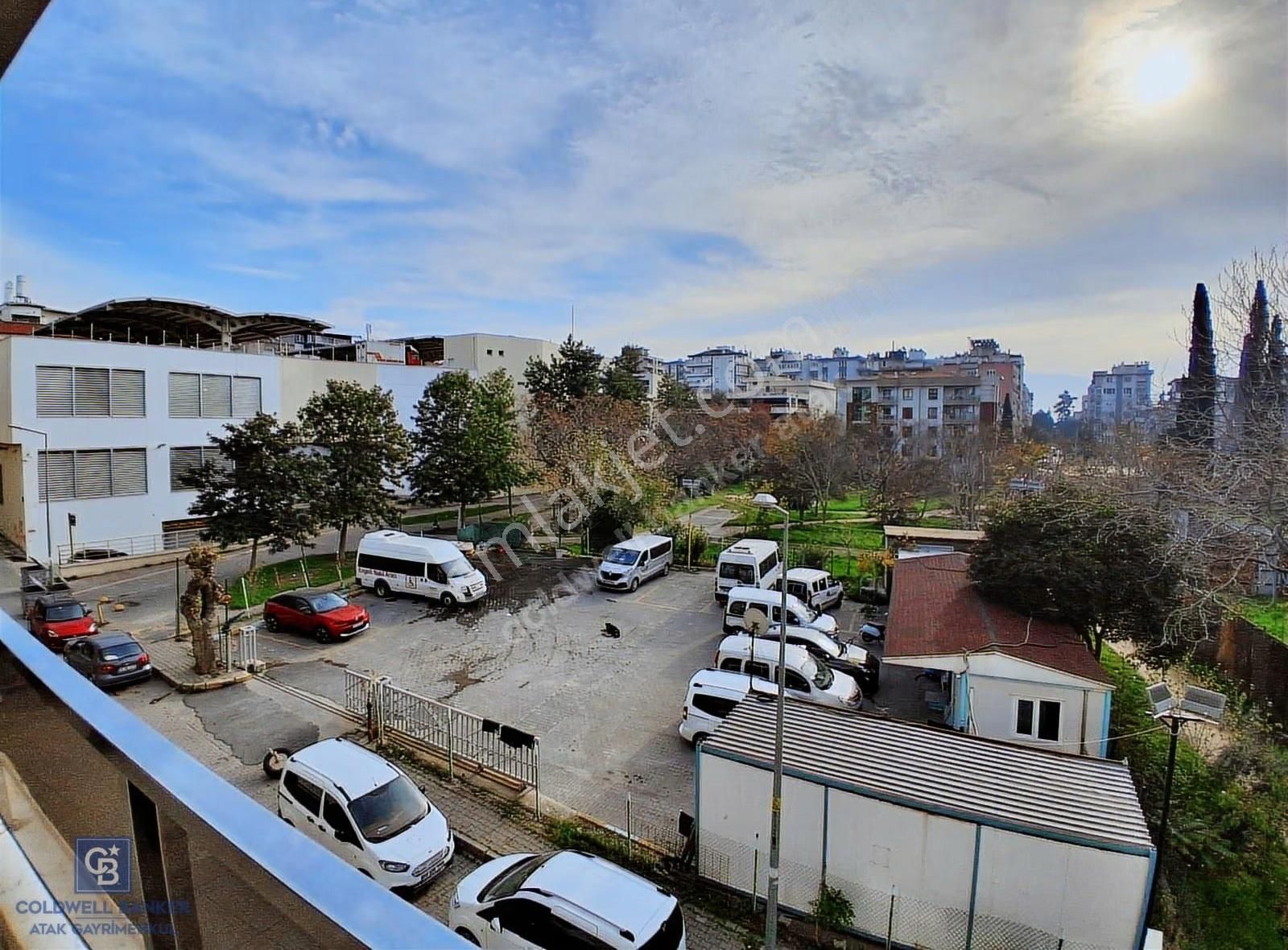 Bornova Ergene Mah.de 3+1 Önü Açık Satılık Arakat Ev - Görsel 22