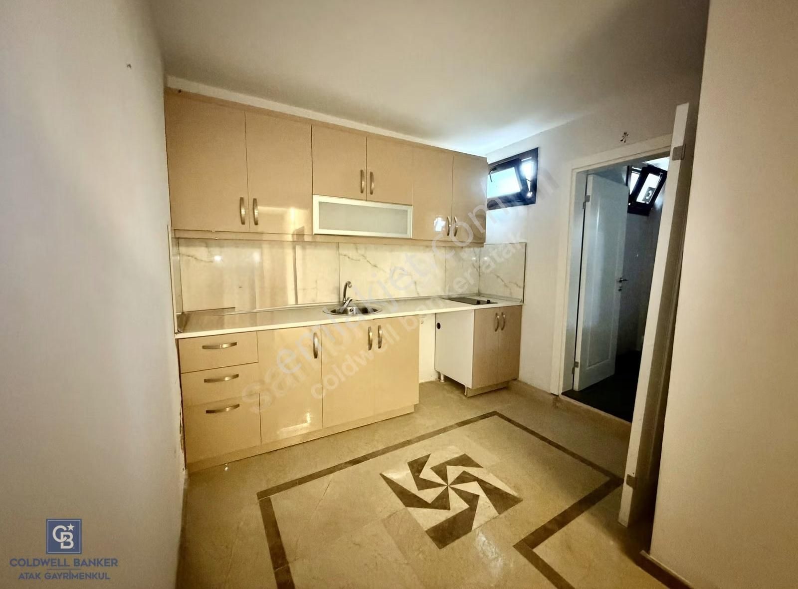 Kahramandere'de Full Deniz Manzaralı Doğal Gazlı 5+3 Villa - Görsel 4