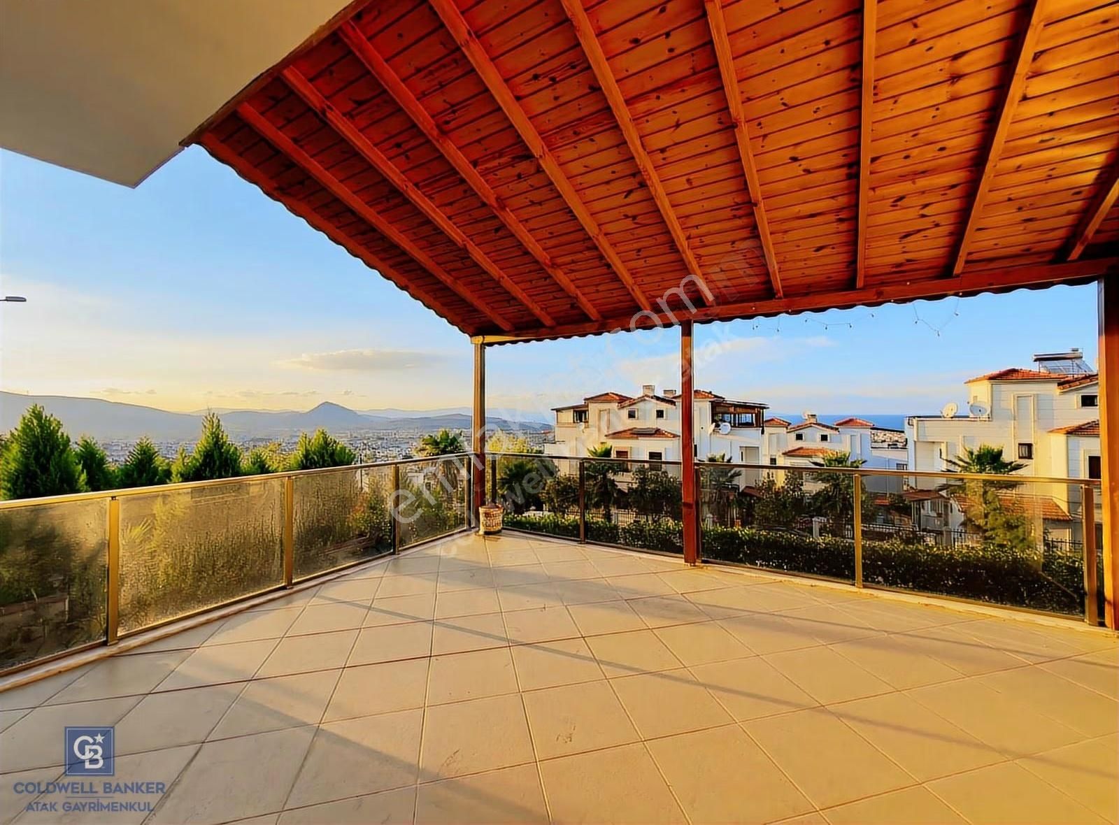 Kahramandere'de Full Deniz Manzaralı Doğal Gazlı 5+3 Villa - Görsel 20