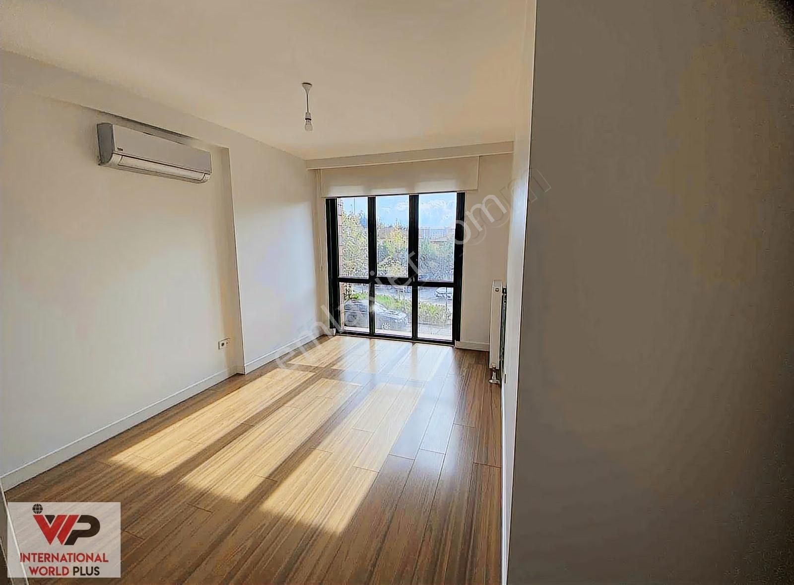 360 Kurtköy 'de Taşınmaya Hazır Kiralık 4.5+1 - Görsel 3