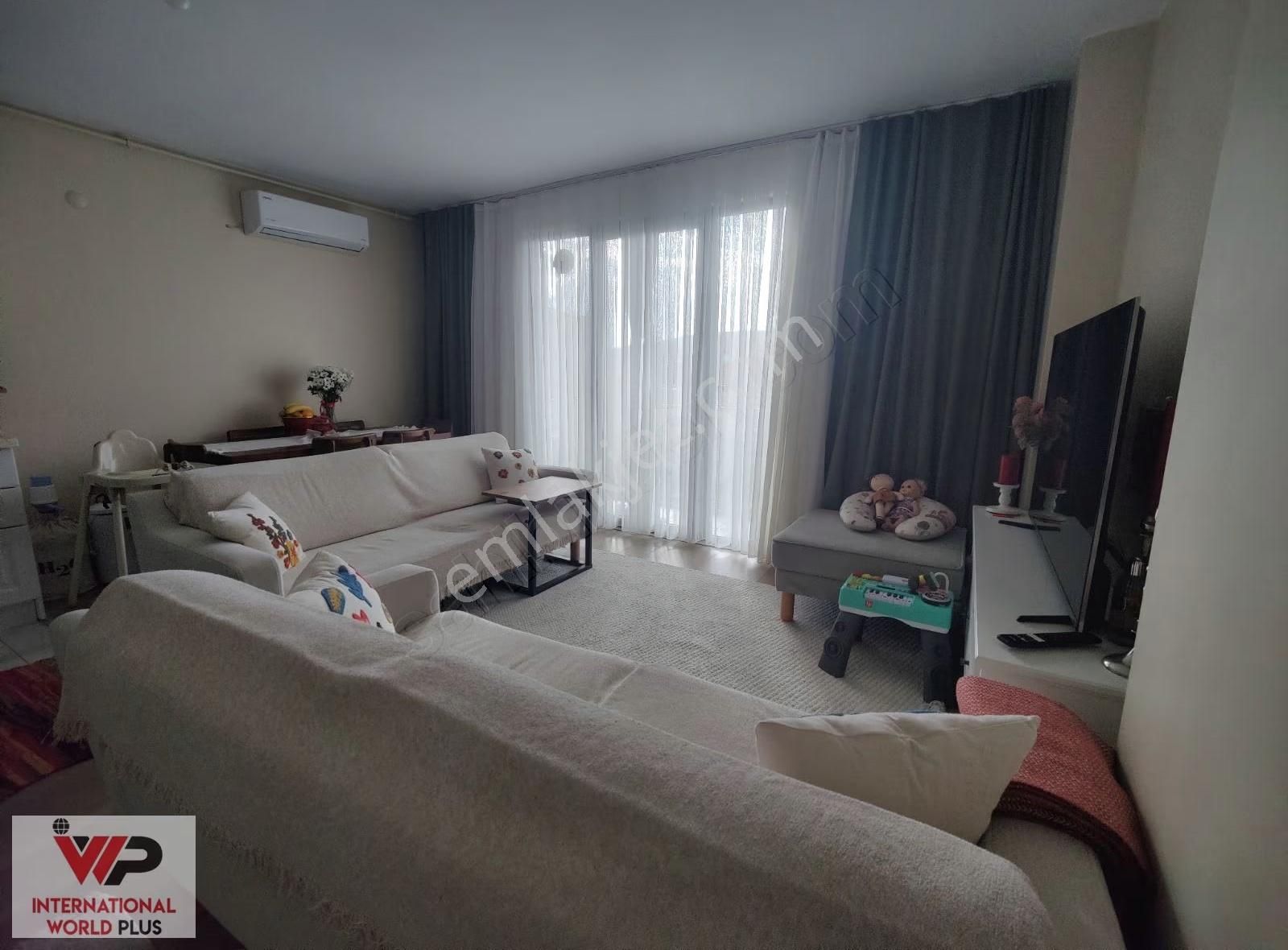 Tuzla Aydınlı Reflex Sitesi Ara Kat 2+1 Güney Cephe - Görsel 8