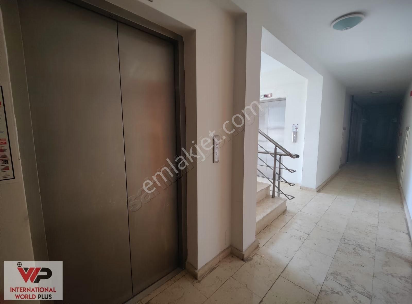 Tuzla Aydınlı Reflex Sitesi Ara Kat 2+1 Güney Cephe - Görsel 7