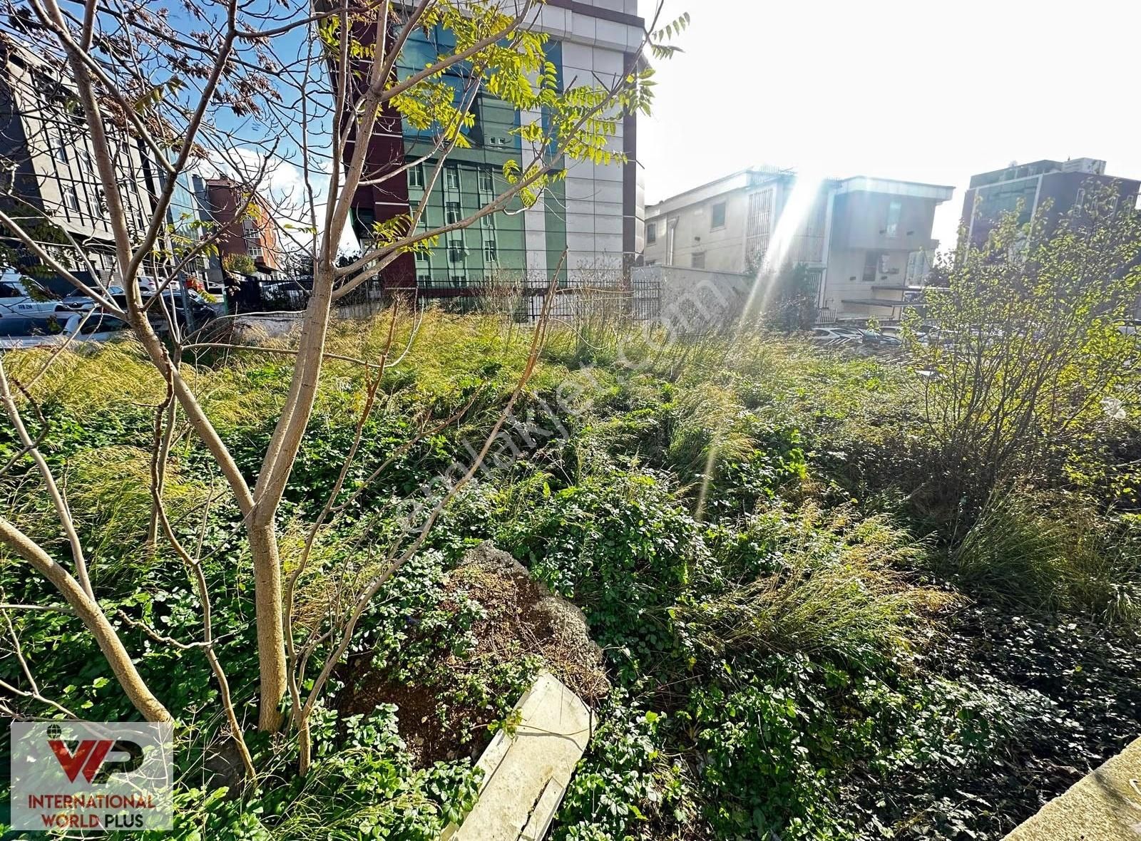 Şerifalide 450 M² Cadde Üzeri Satılık Ticari İmarlı Arsa - Görsel 7