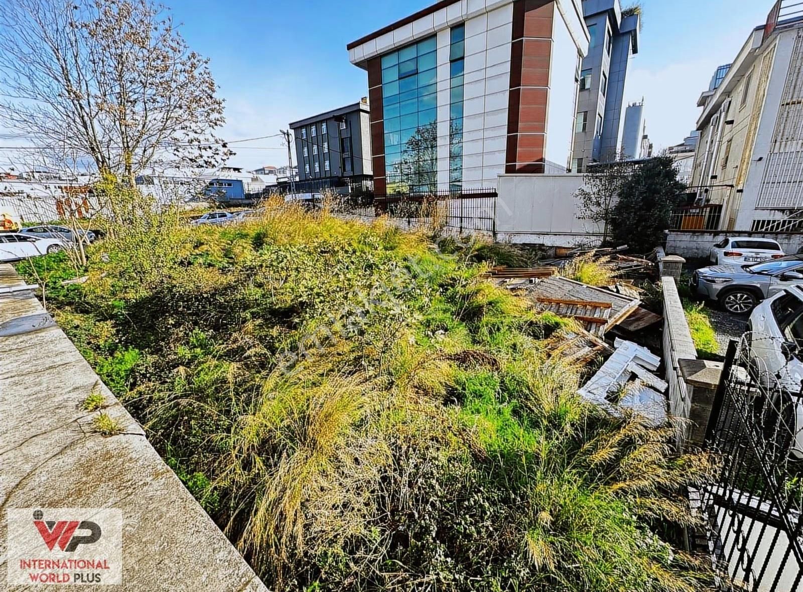 Şerifalide 450 M² Cadde Üzeri Satılık Ticari İmarlı Arsa - Görsel 10