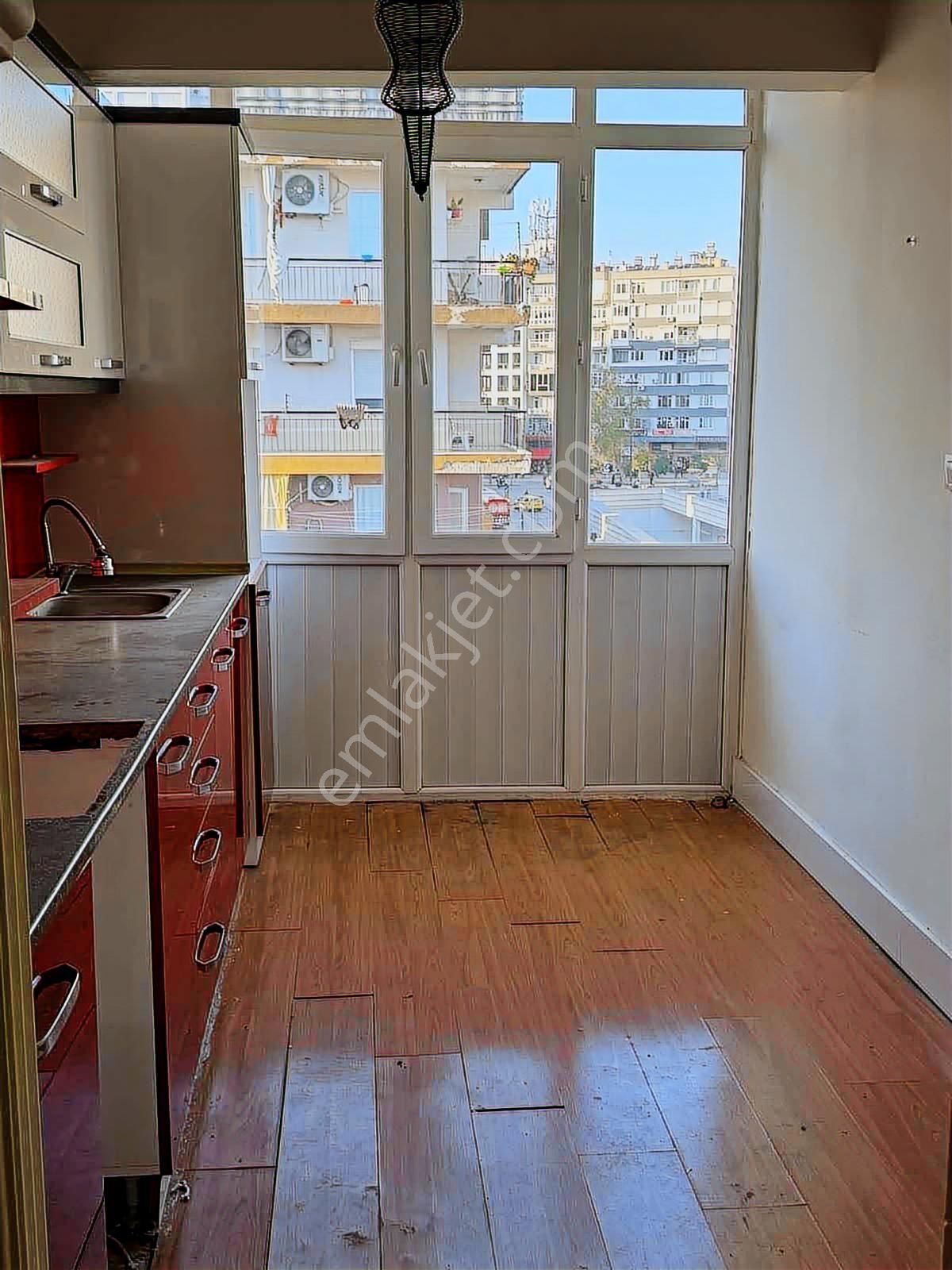 Müze Önünde Yatırımlık Daire Antalya Cebesoy Caddesi - Görsel 13