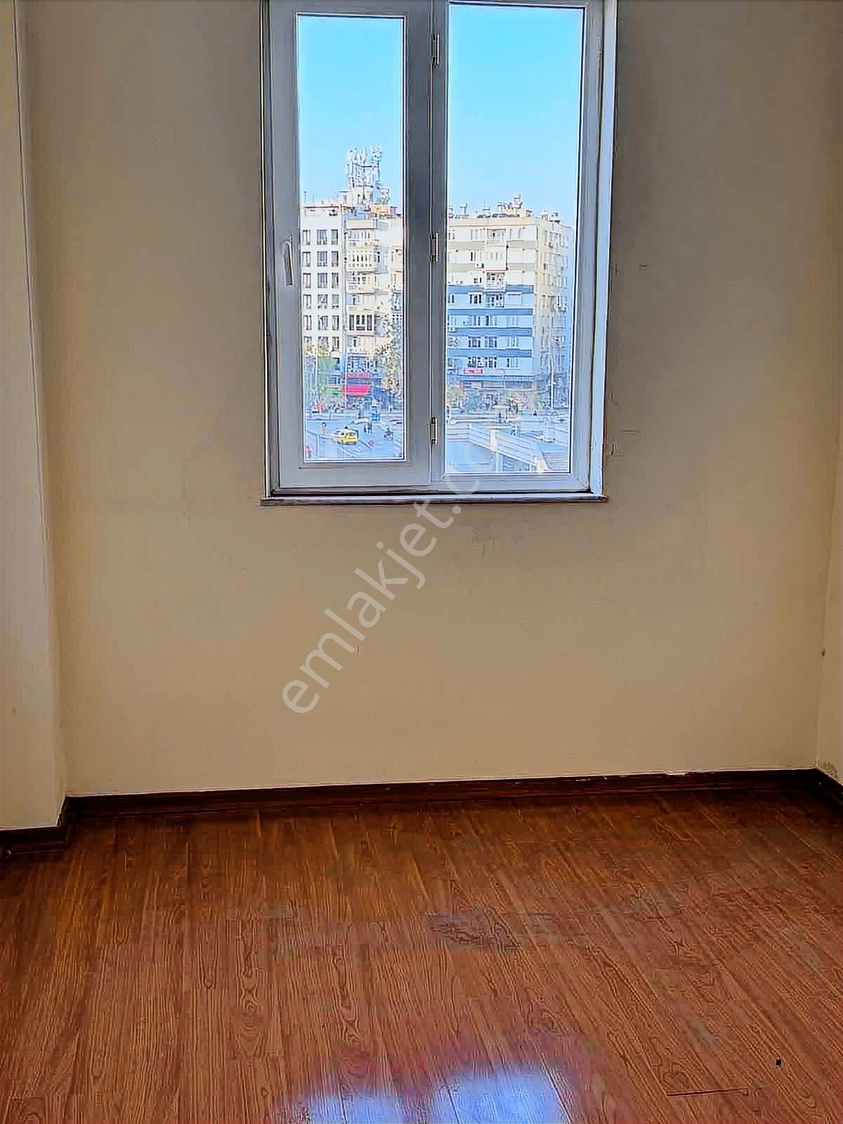 Müze Önünde Yatırımlık Daire Antalya Cebesoy Caddesi - Görsel 2