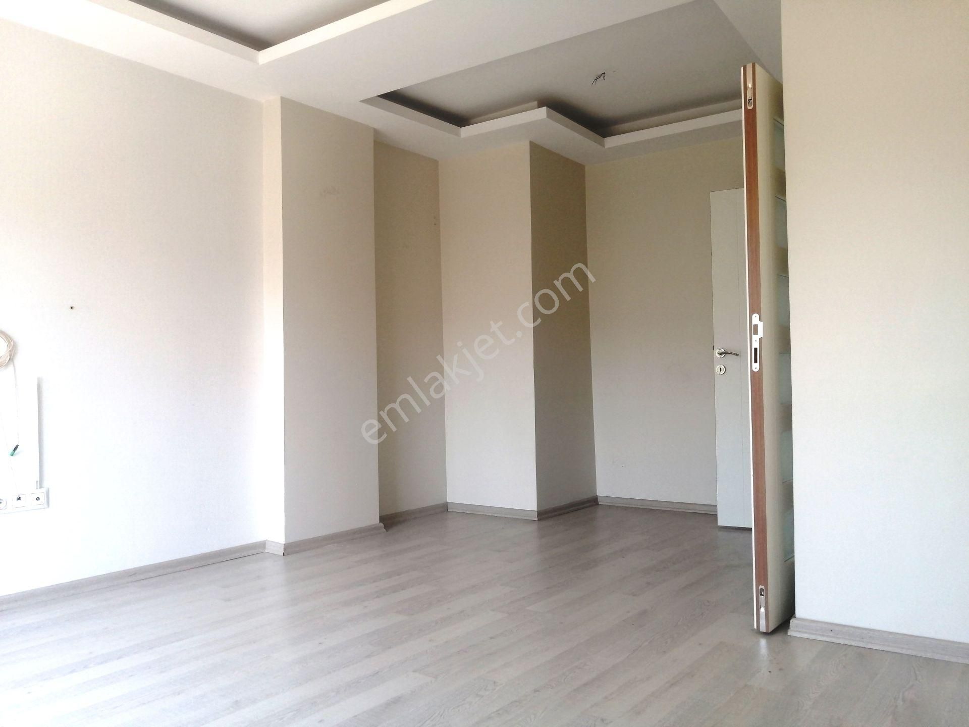 Remax Area' Dan Üçevler Mah. Merkezi Konumda Teraslı 2+1 Daire - Görsel 11