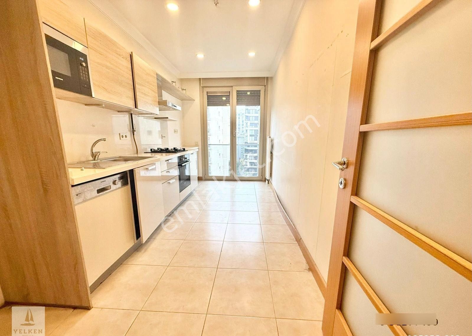 Suadiye'de Bağdat'a Yakın 140m2 3+1 5 Yıllık - Görsel 10