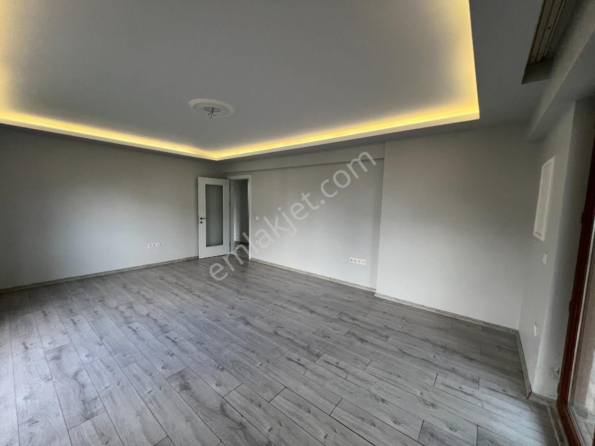 Sakarya Serdivan Köprübaşı Mah. Site İçerisi Ara Kat Geniş 3+1 - Görsel 13