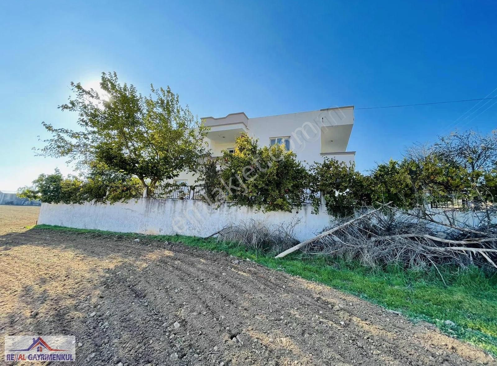 Real'den Görecede 210 M2 Kiralık 3+1 Daire - Görsel 2