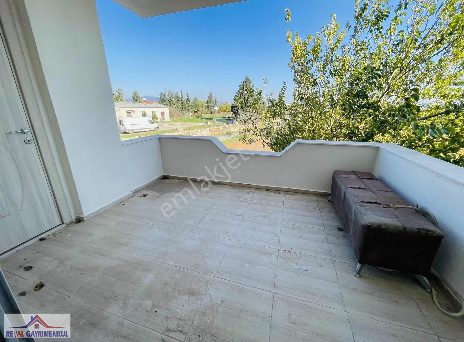 Real'den Görecede 210 M2 Kiralık 3+1 Daire - Görsel 12