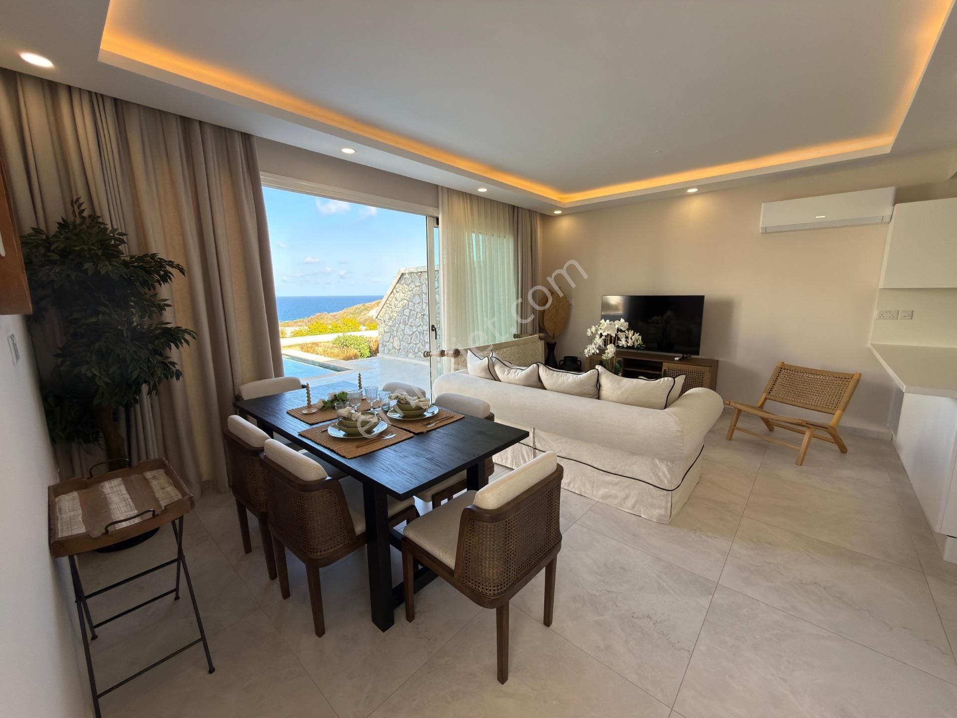Girne Carrington Poseidon Projesinde Panoramik Deniz Manzaralı Denize 300mt 3+1 Full Eşyalı Lüx - Görsel 10