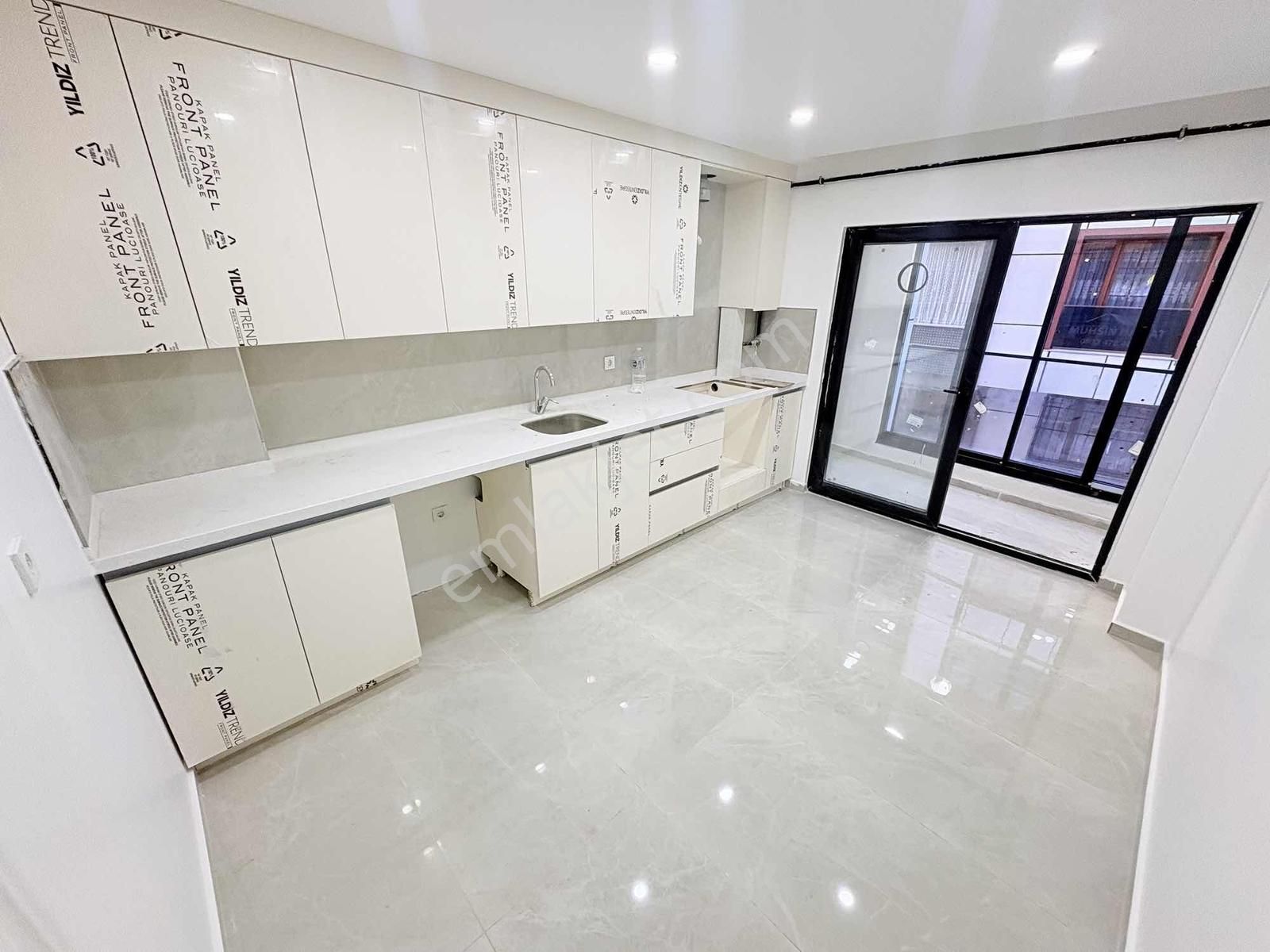 Pusula İnş.tan Uğurmumcu Mh Yerden Isıtmalı 2+1 110m2 Daire
