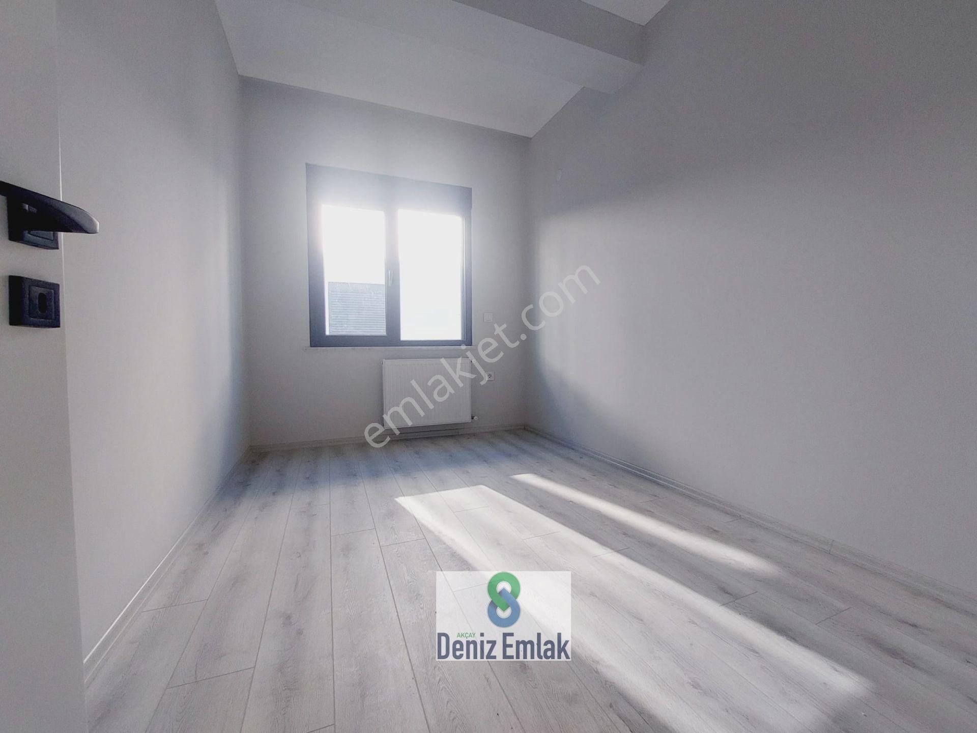 Denizden Akçayda Kapalı Mutfak Arakat Ebeveynli Satılık 2+1 Daire. - Görsel 15